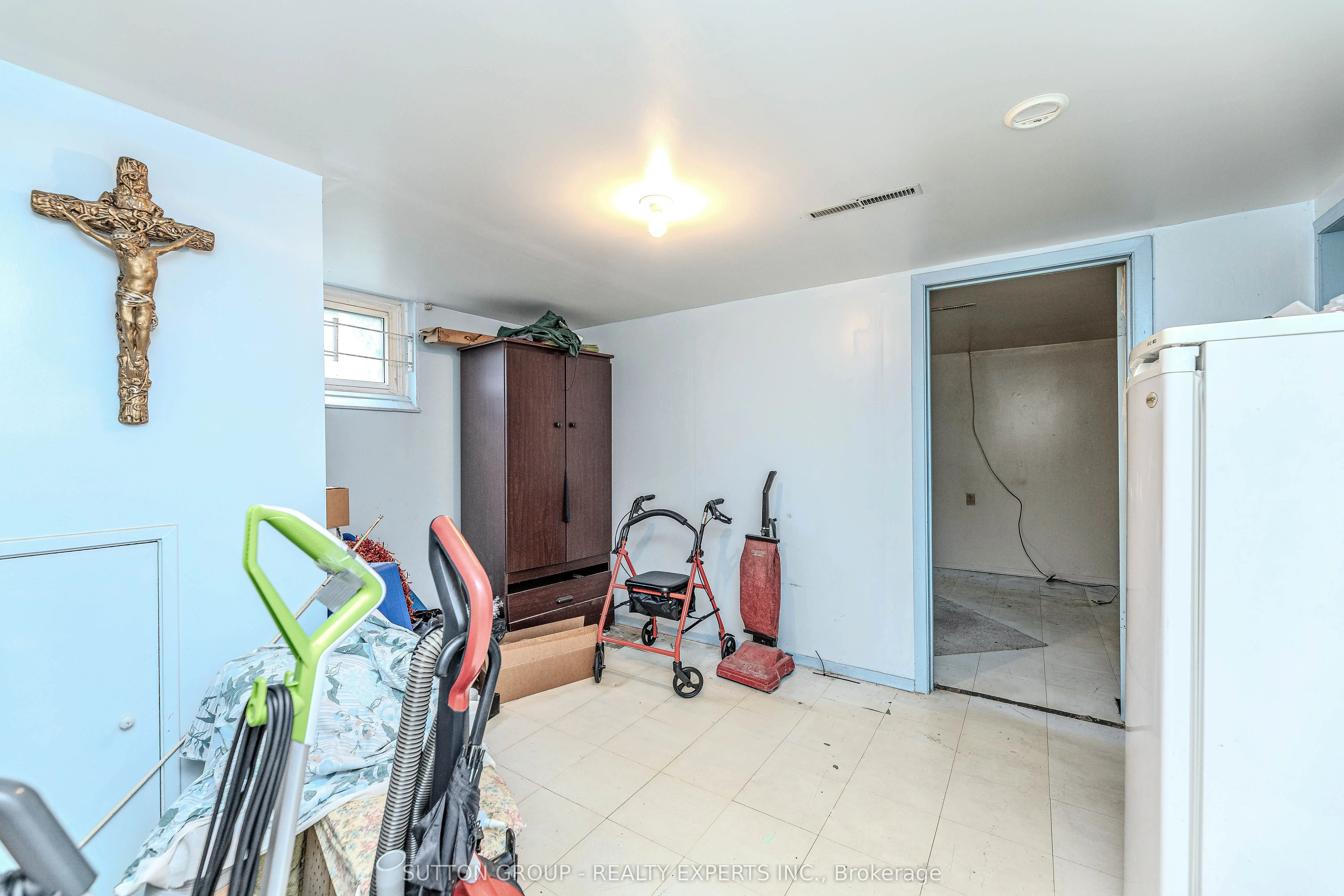 24 Vanderbrent Crescent