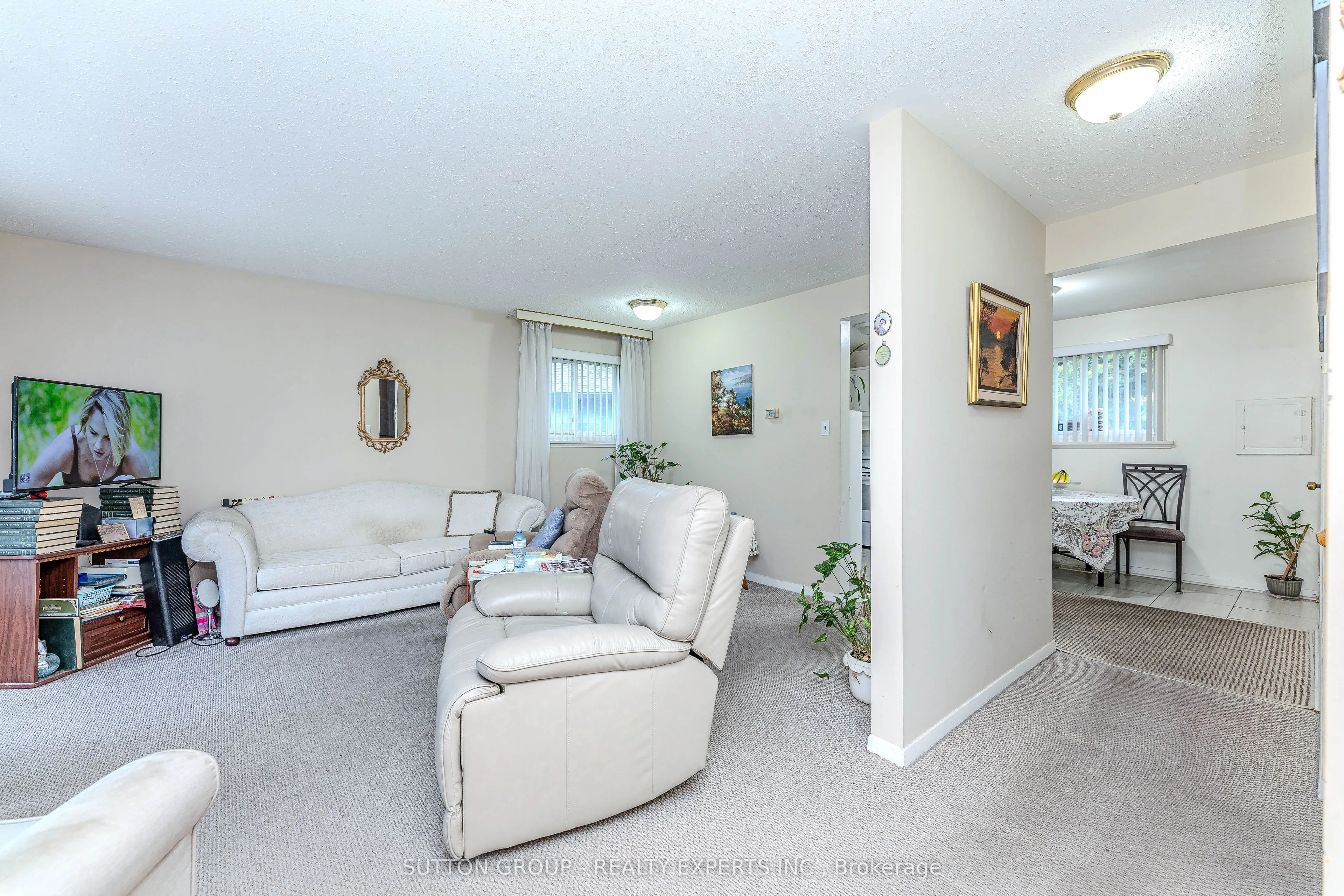 24 Vanderbrent Crescent