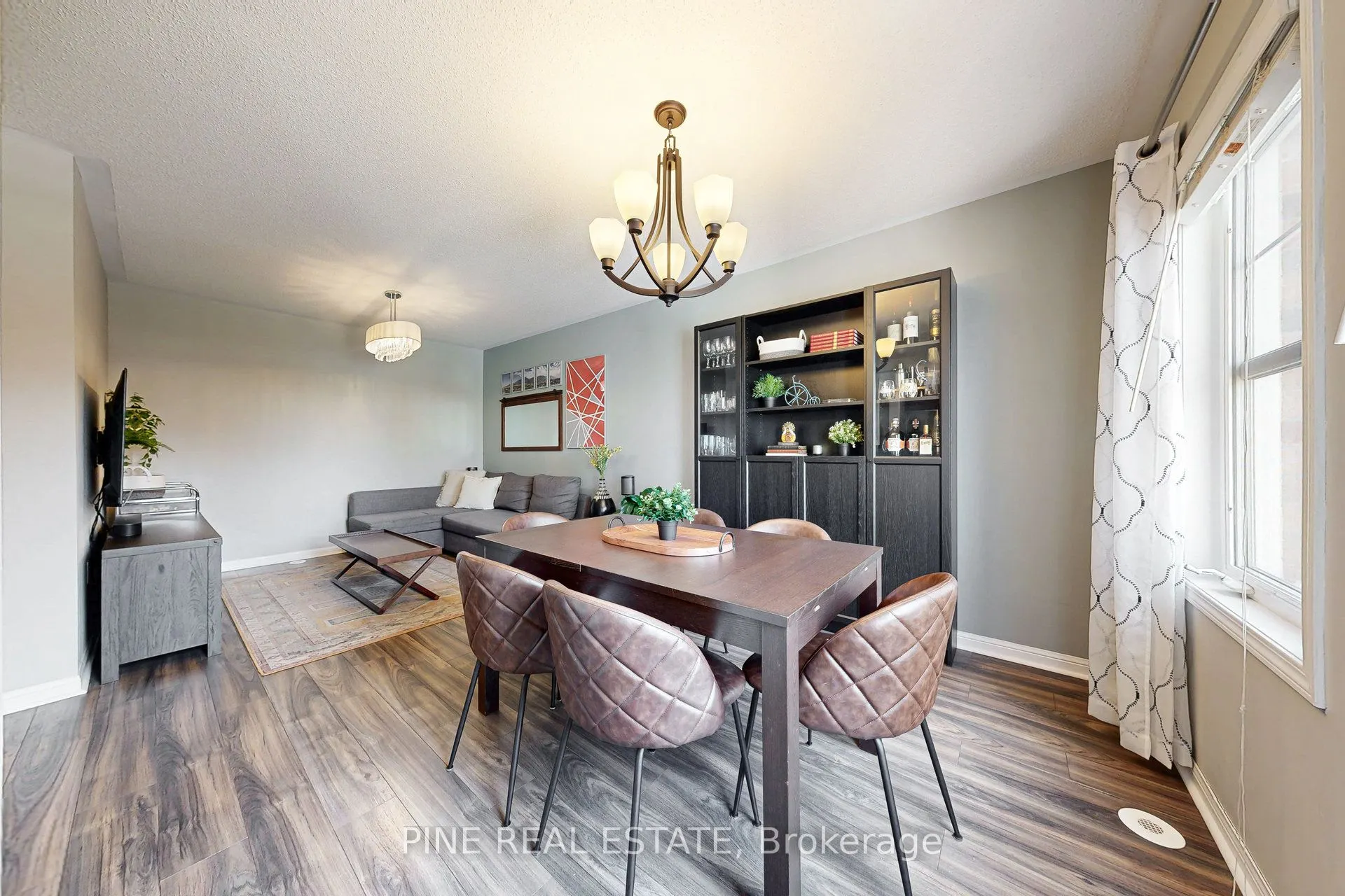 649 SPEYER Circle