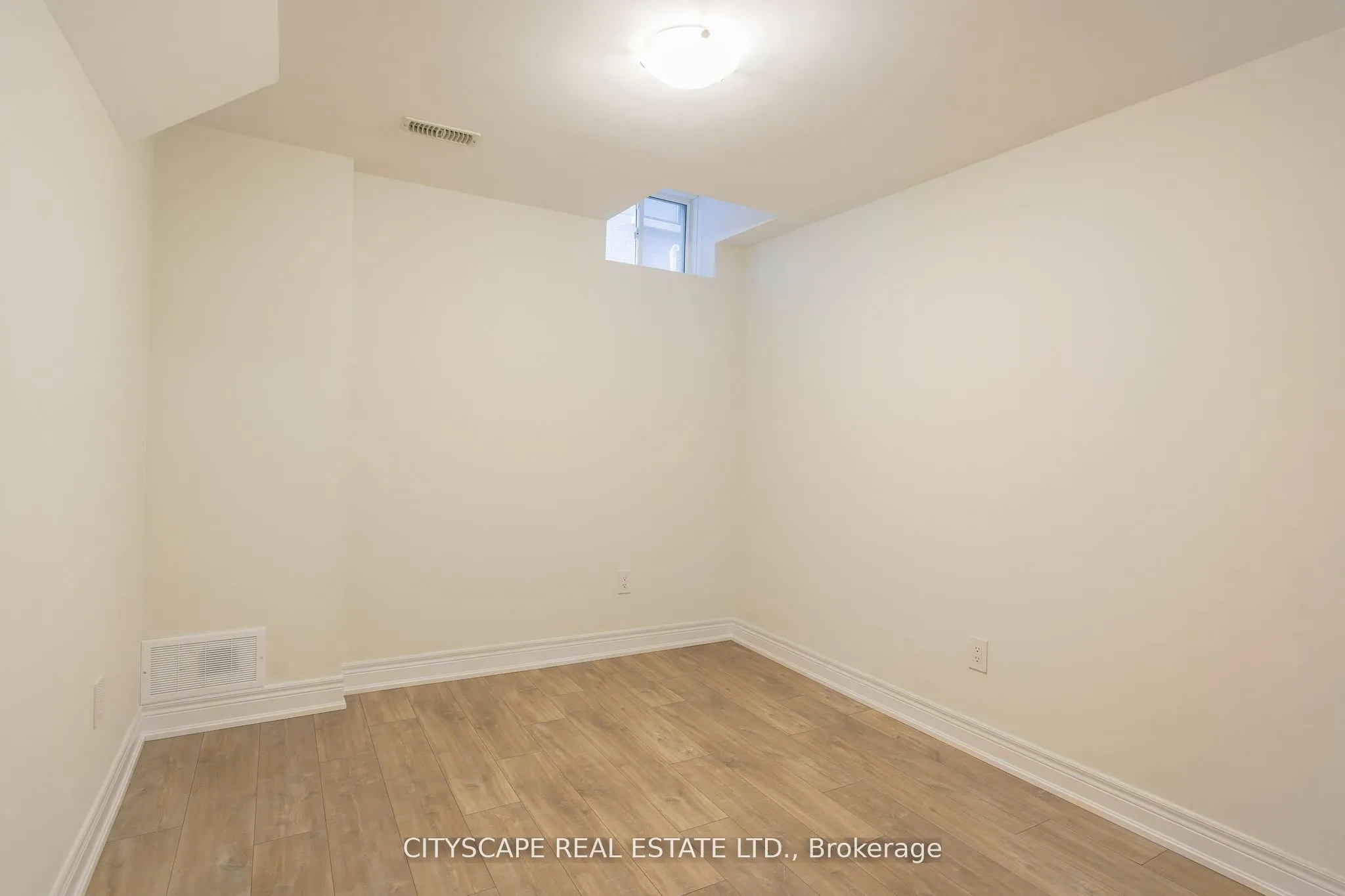 2405 Irene Crescent