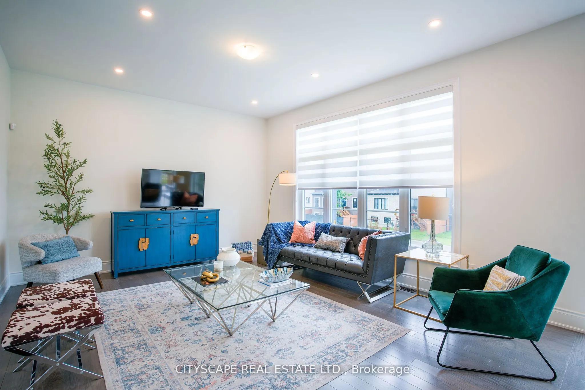 2405 Irene Crescent