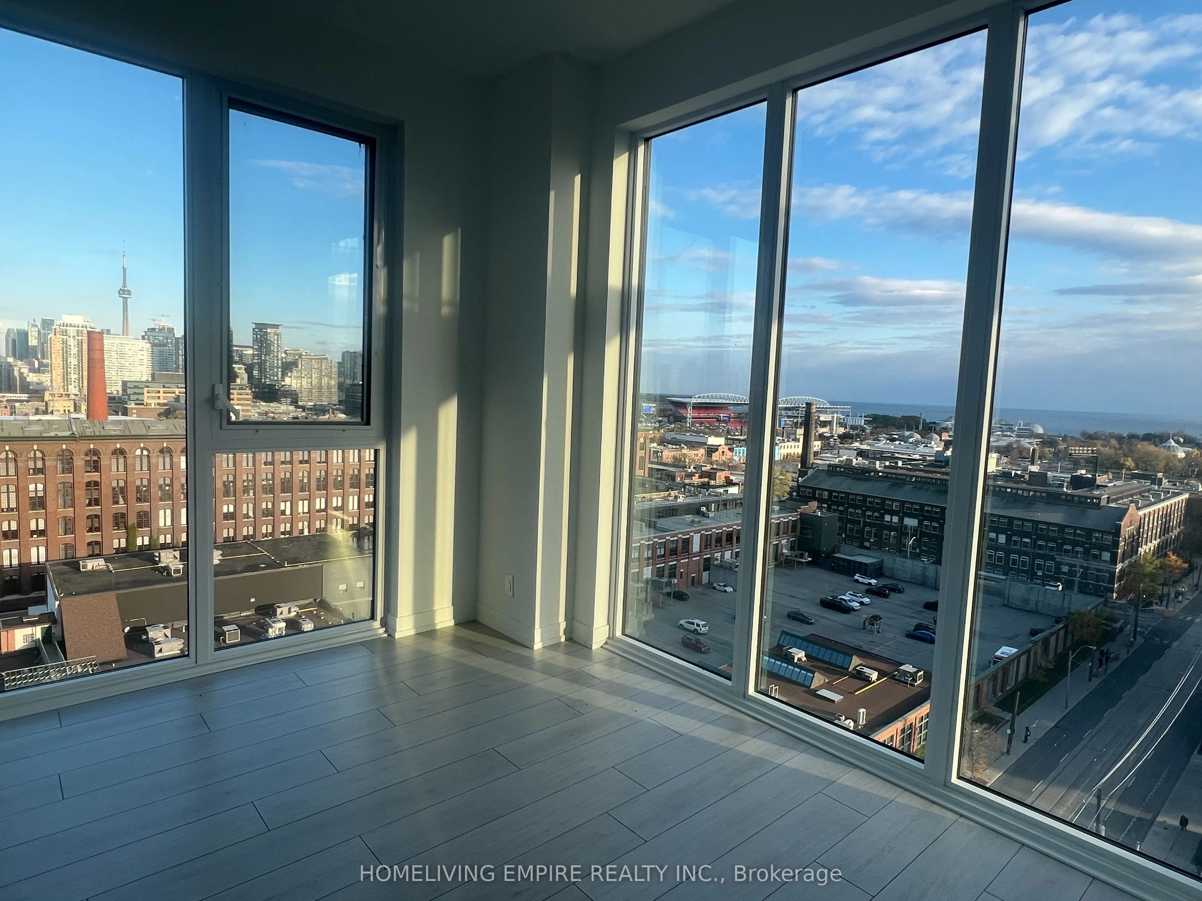 270 Dufferin Street, #1103
