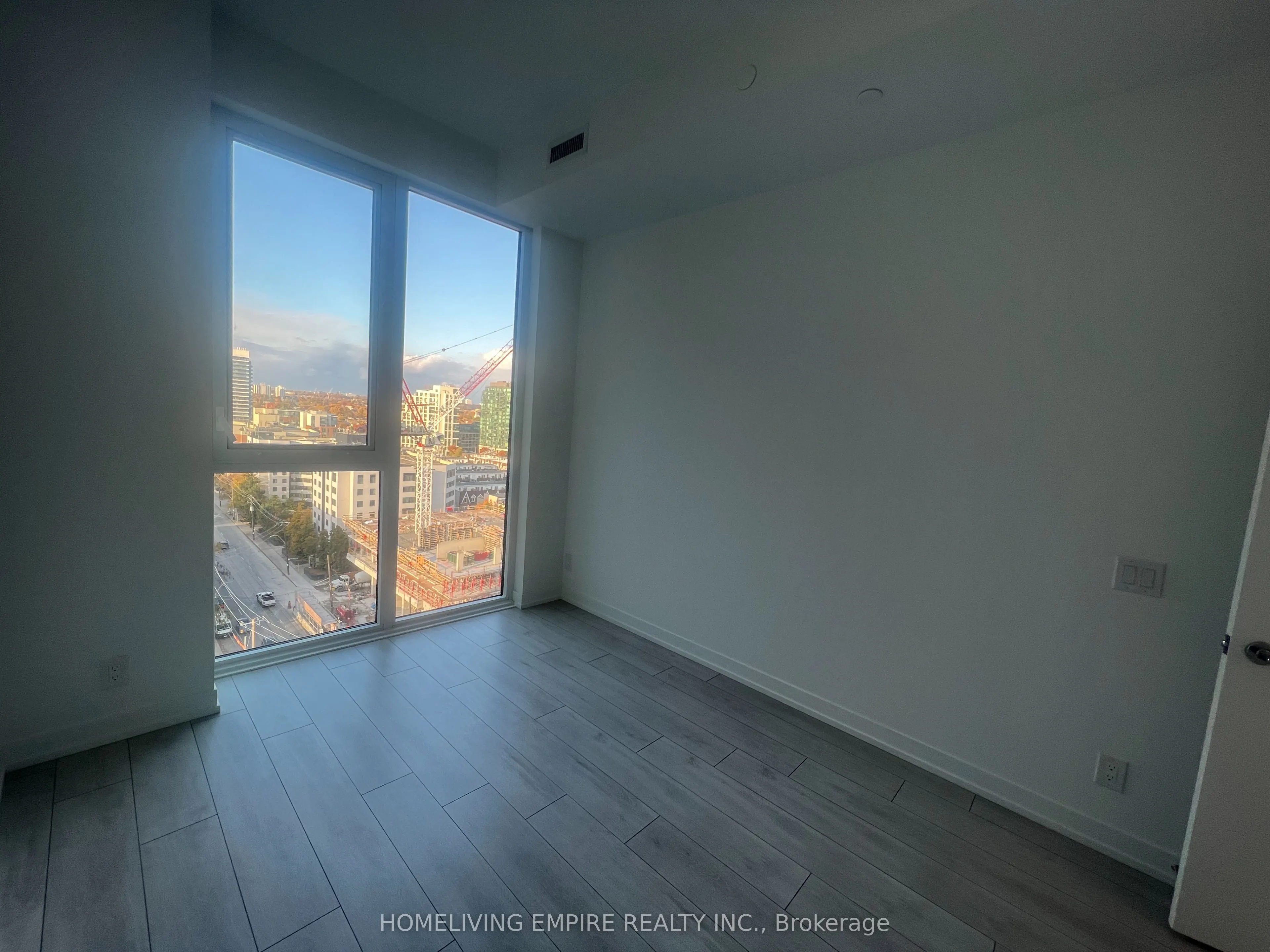 270 Dufferin Street, #1103