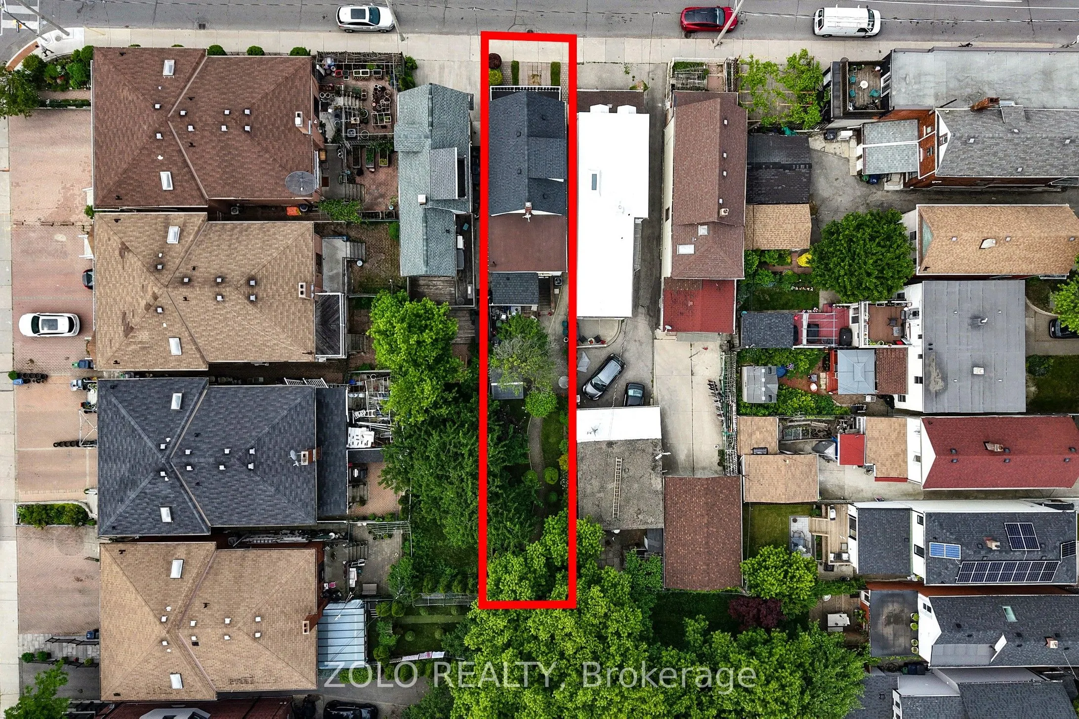 1083 Dupont Street