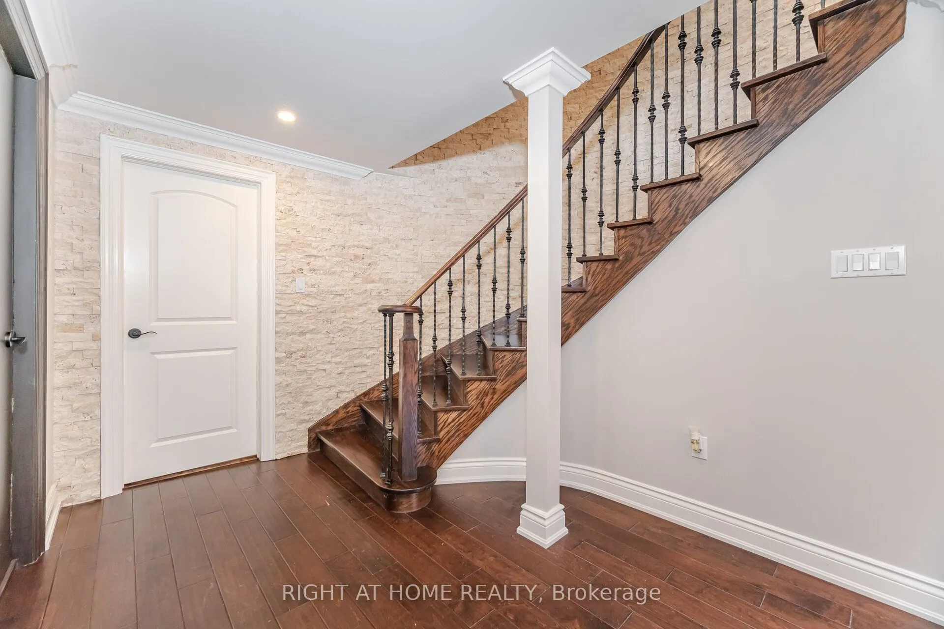 2579 Kenna Court