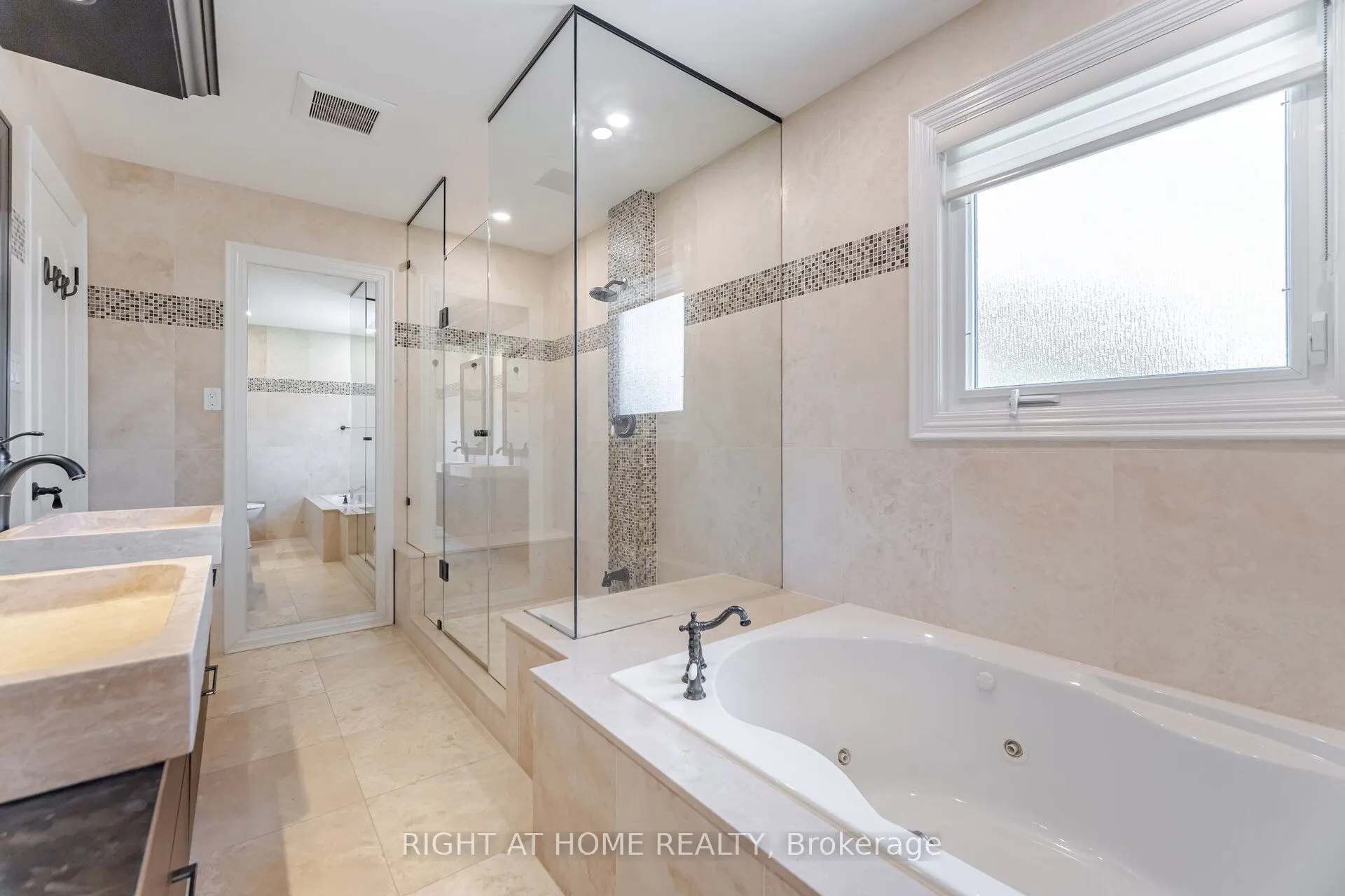 2579 Kenna Court