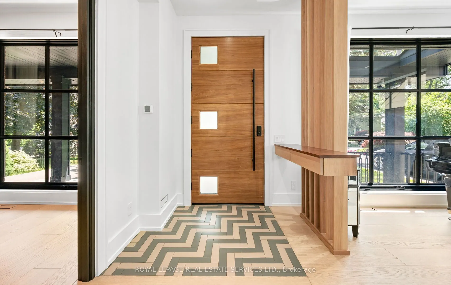 10 Colwood Road