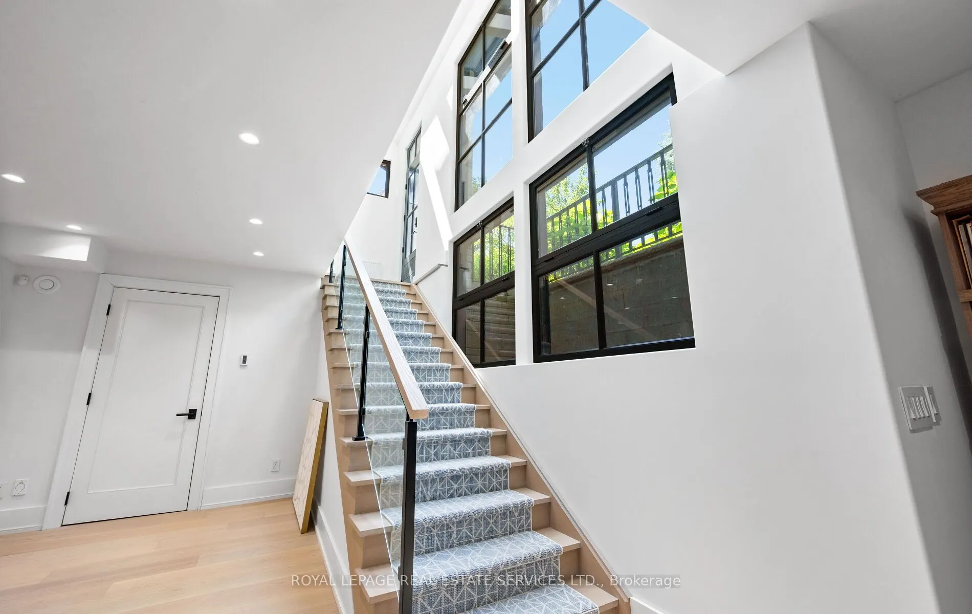 10 Colwood Road