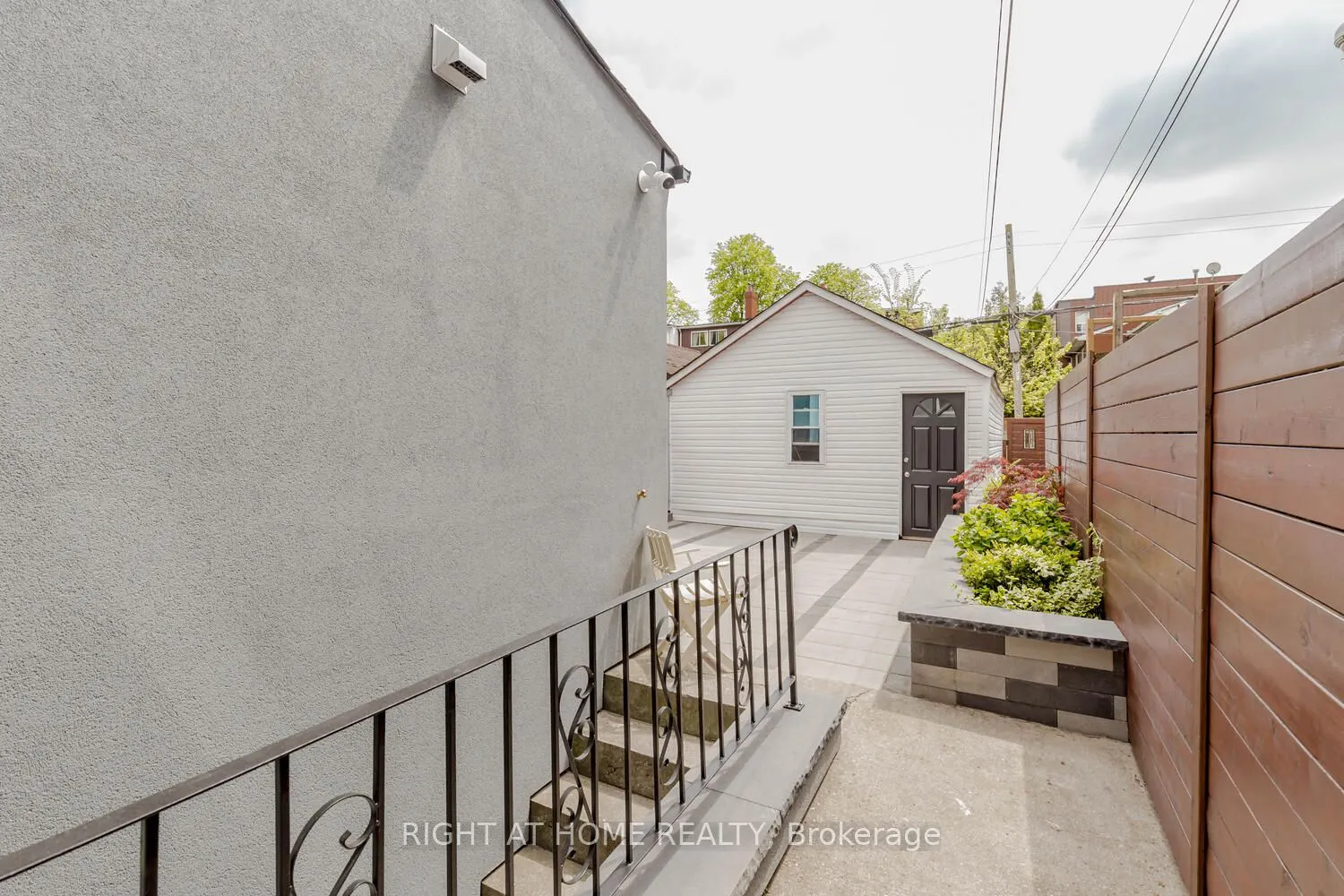 67 Maria Street