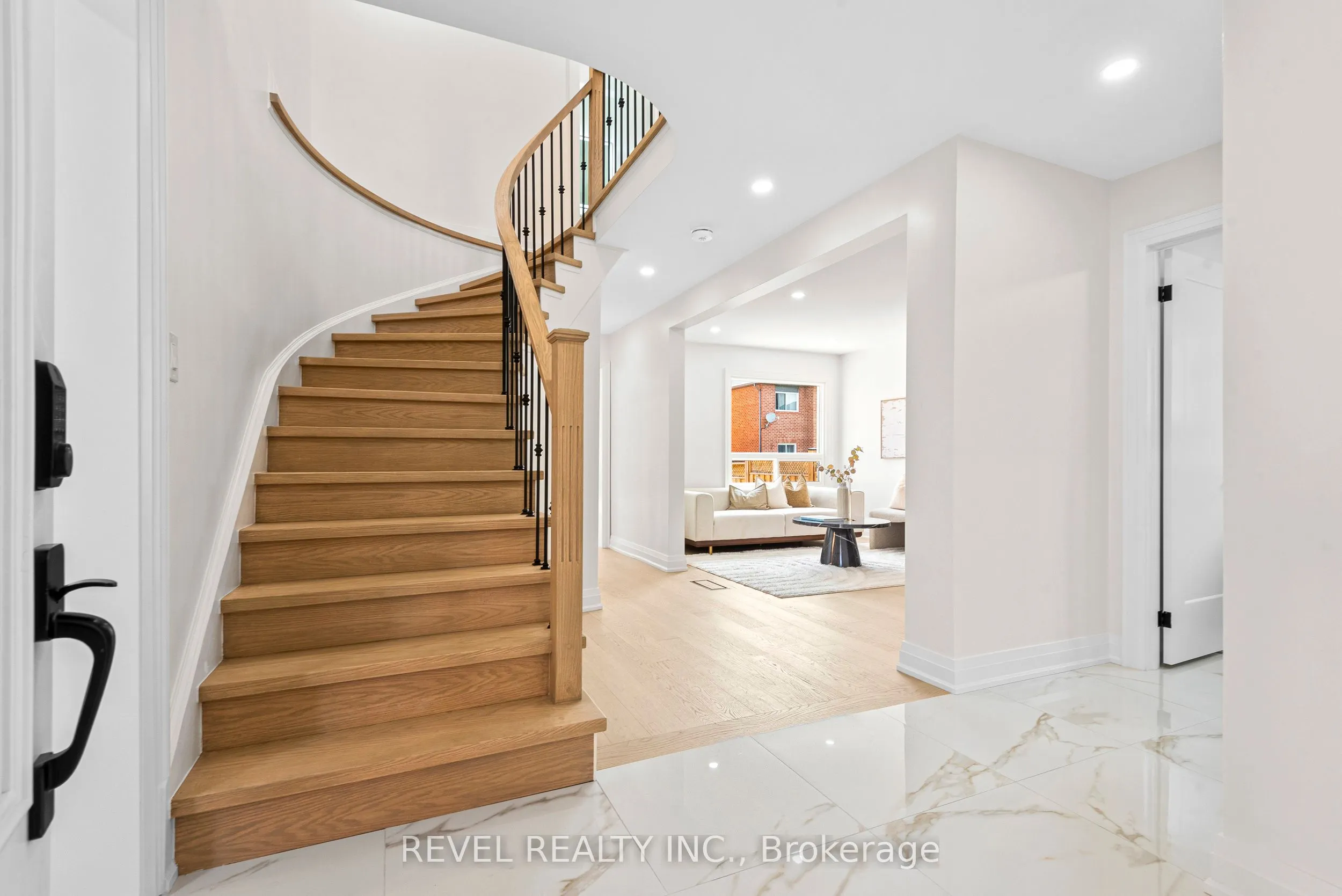 6881 Lisgar Drive