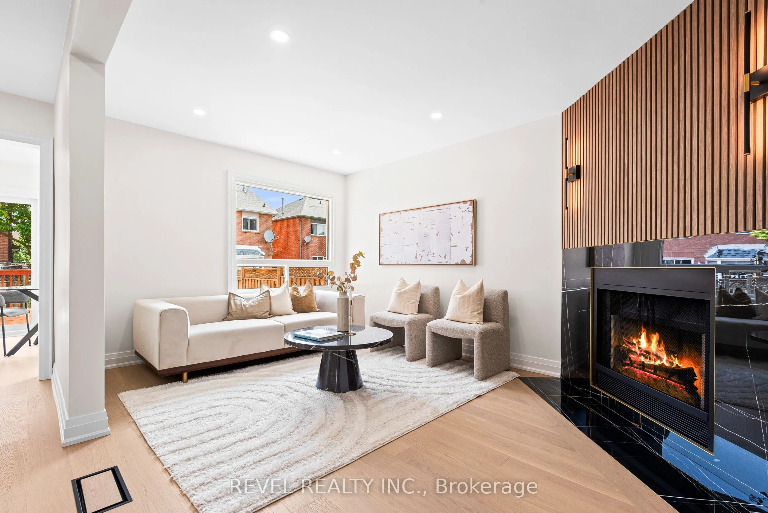 6881 Lisgar Drive