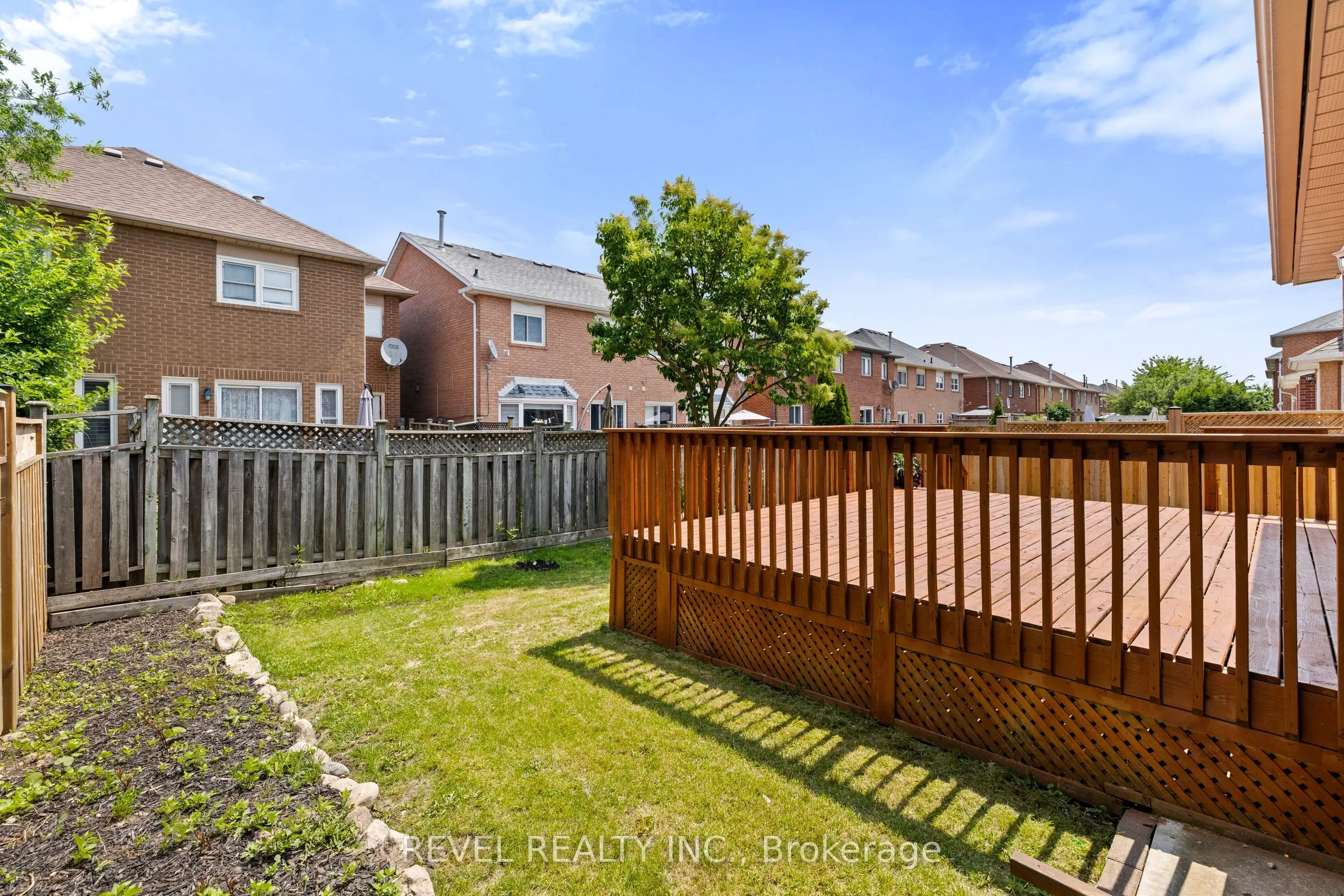 6881 Lisgar Drive