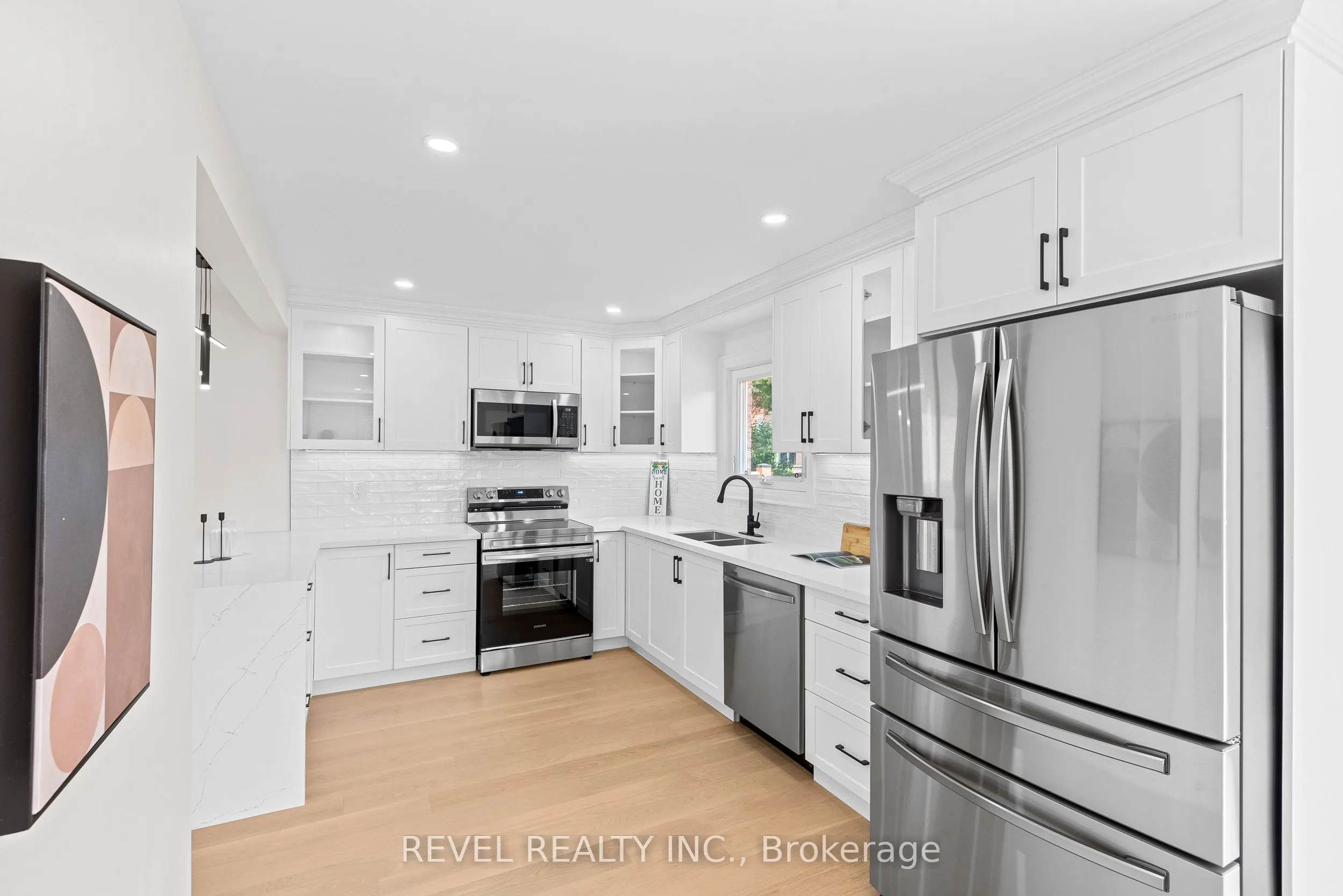 6881 Lisgar Drive
