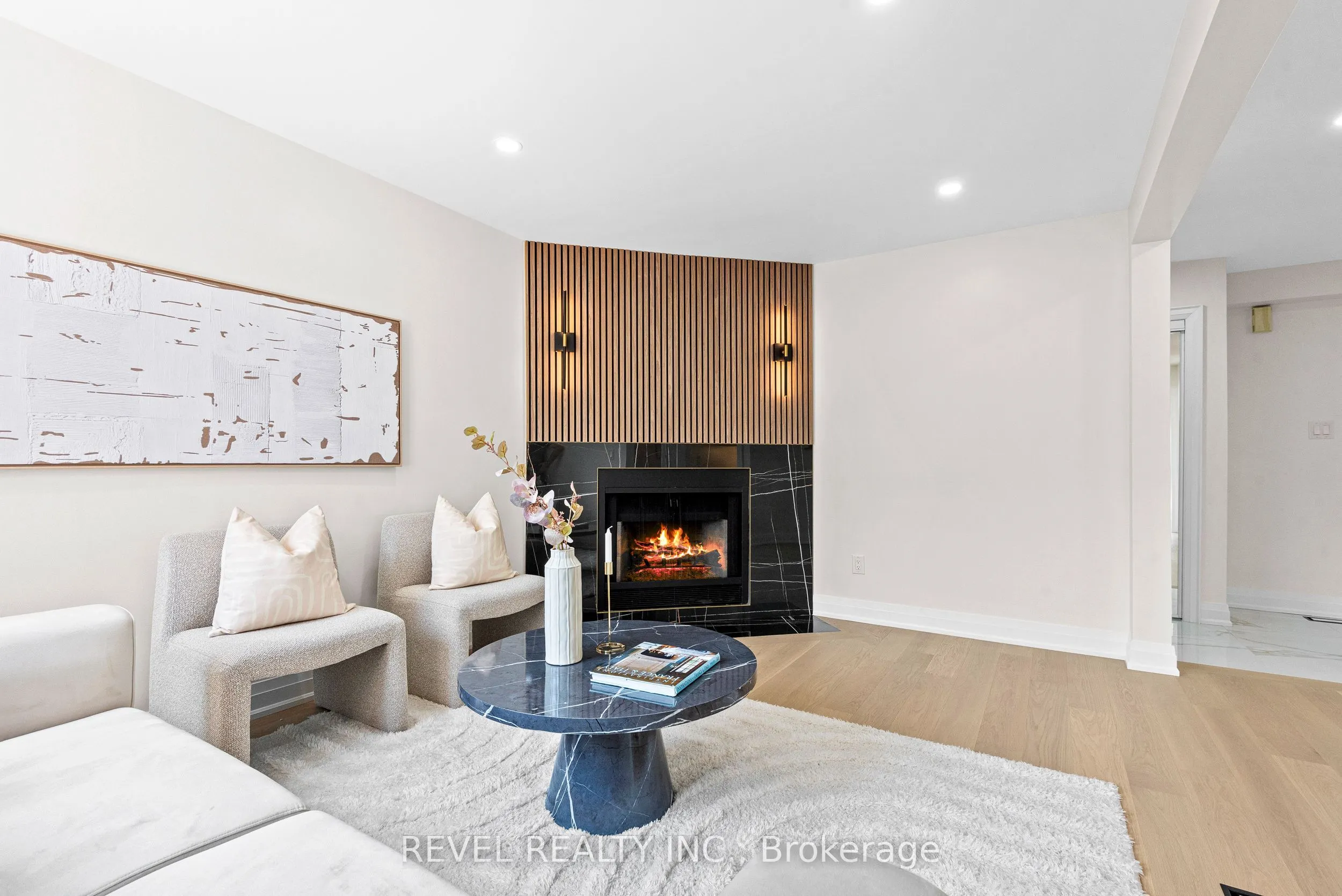 6881 Lisgar Drive