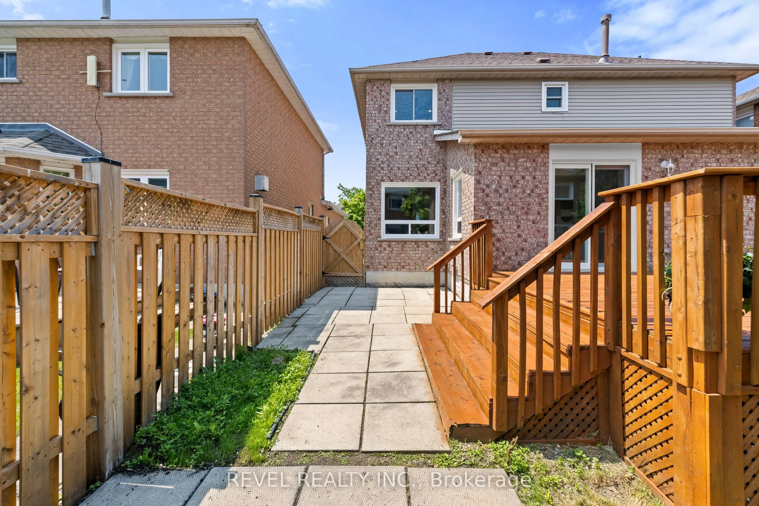 6881 Lisgar Drive
