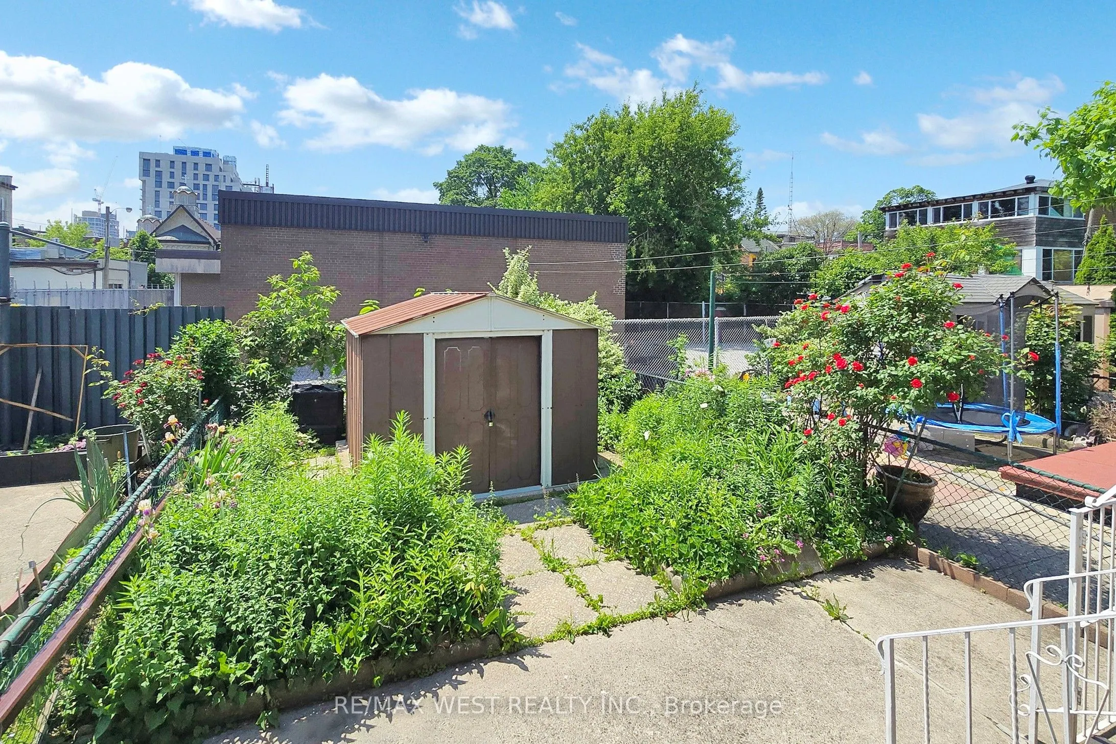 304 Concord Avenue