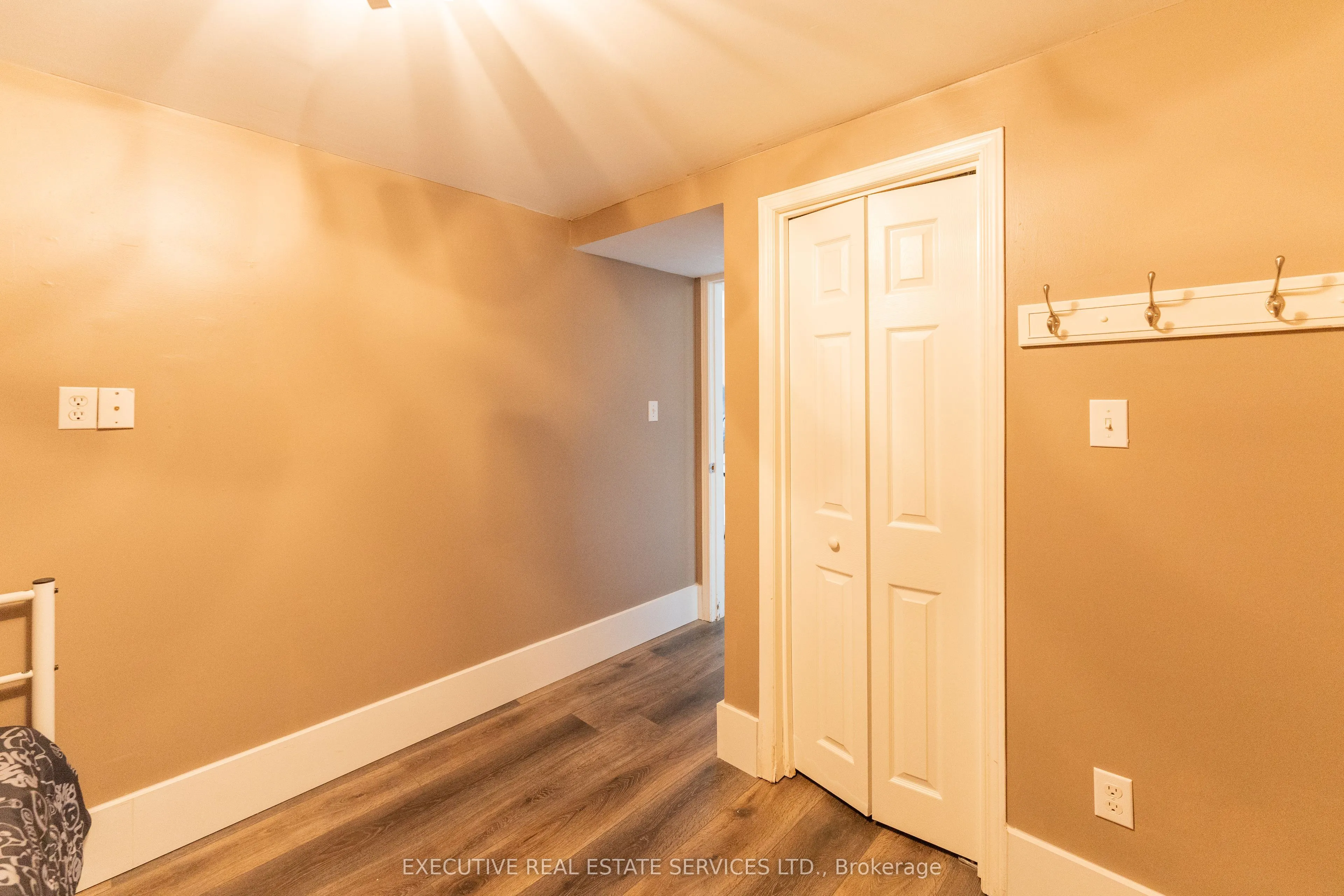 24 KINGHAM ROAD, #24
