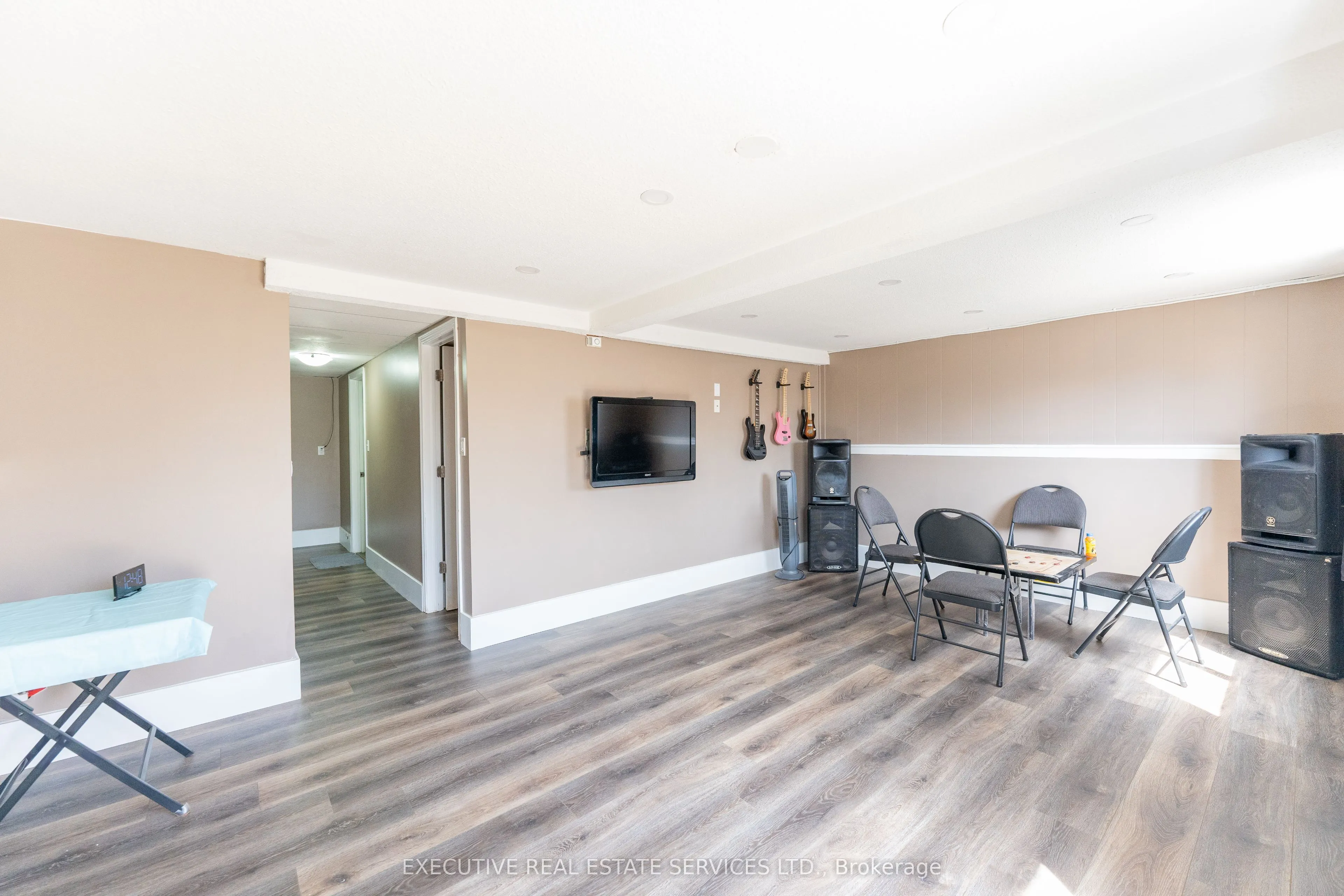 24 KINGHAM ROAD, #24