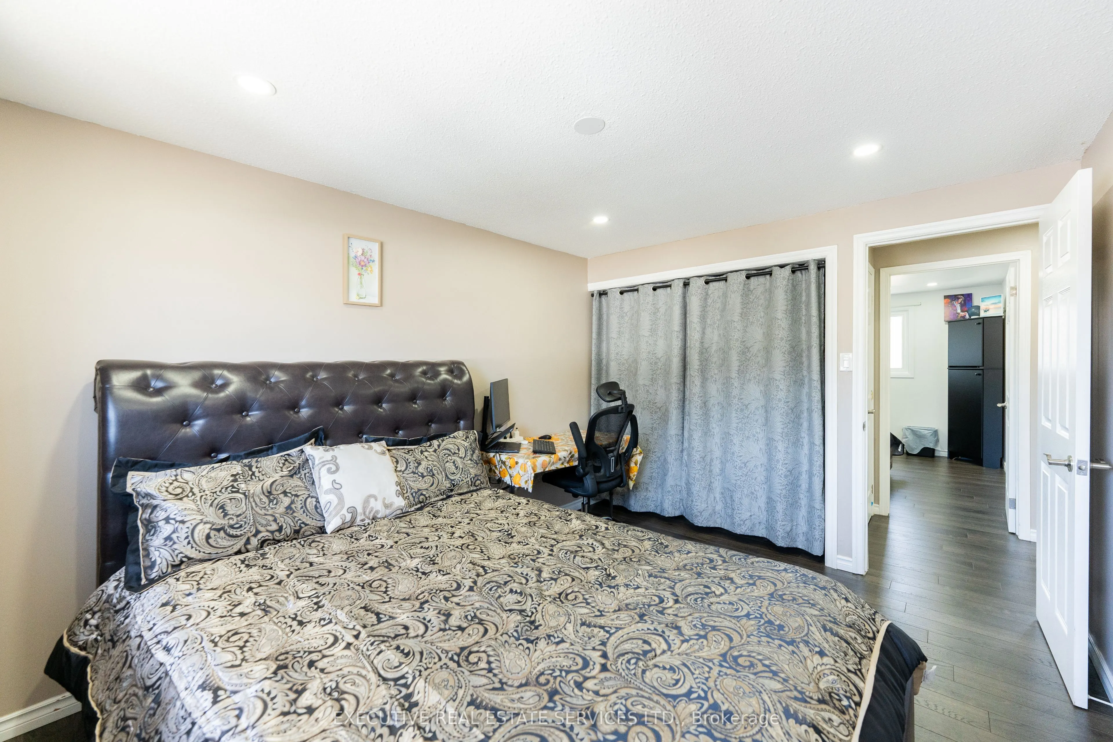 24 KINGHAM ROAD, #24