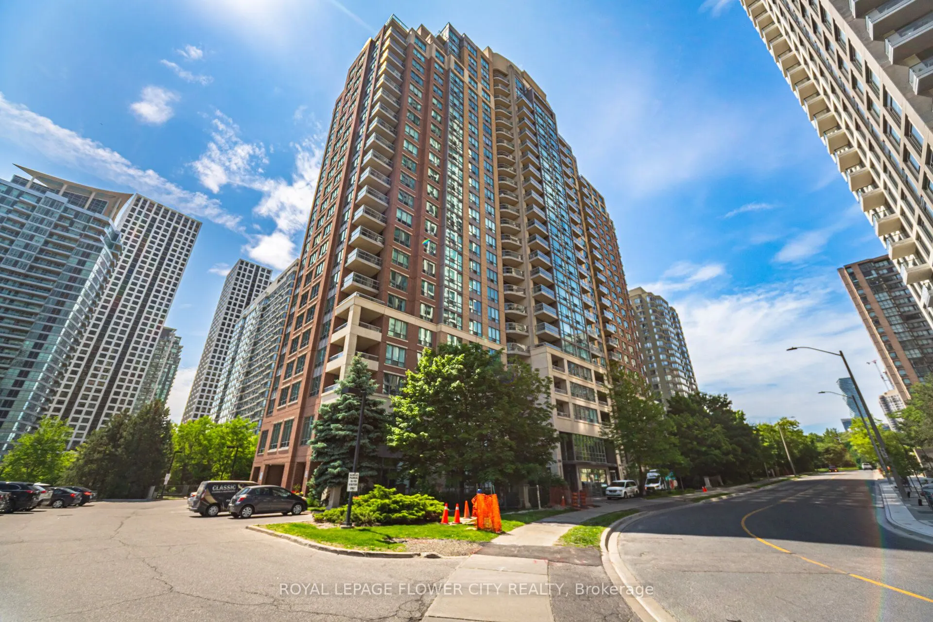 156 Enfield Place #1902