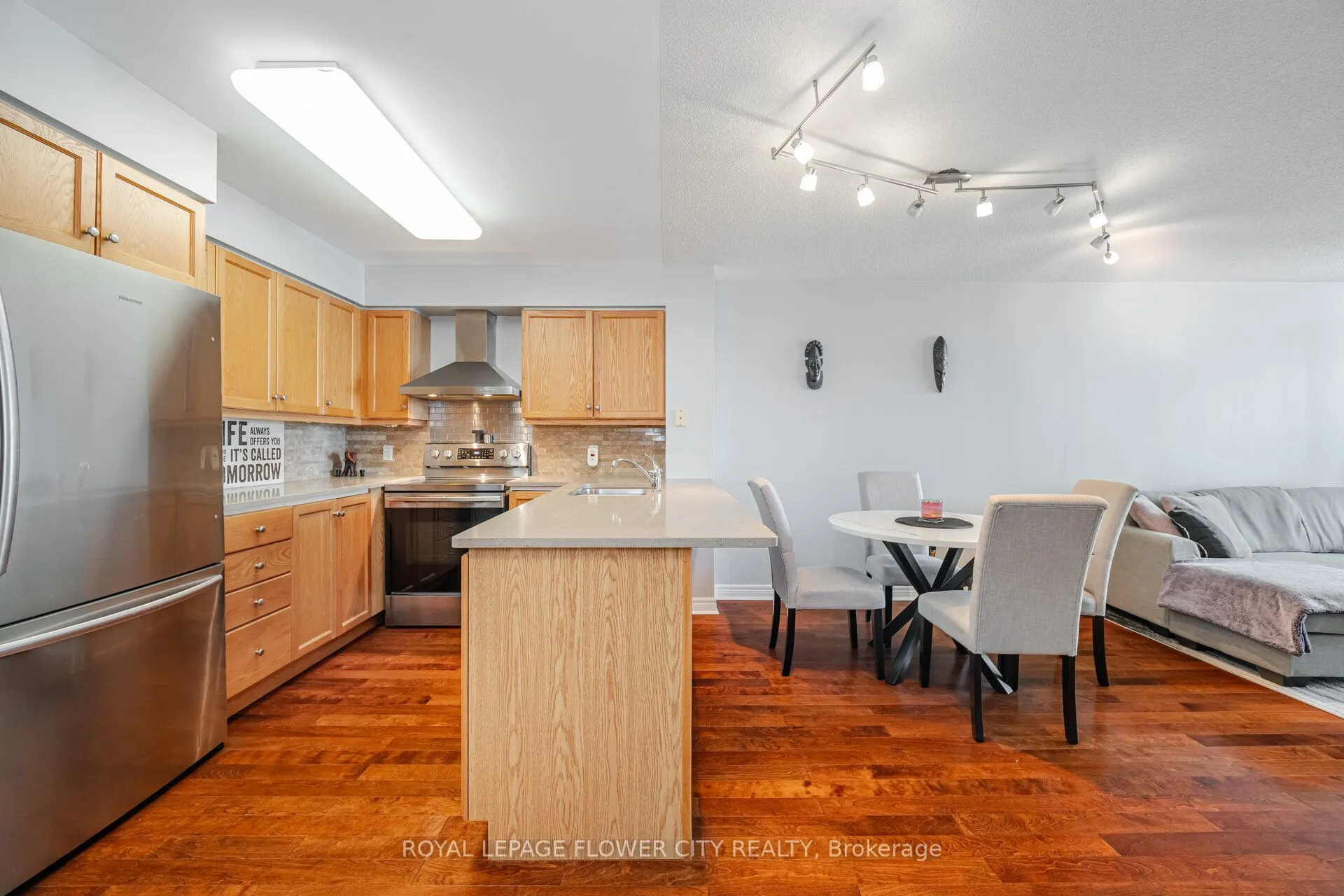156 Enfield Place #1902