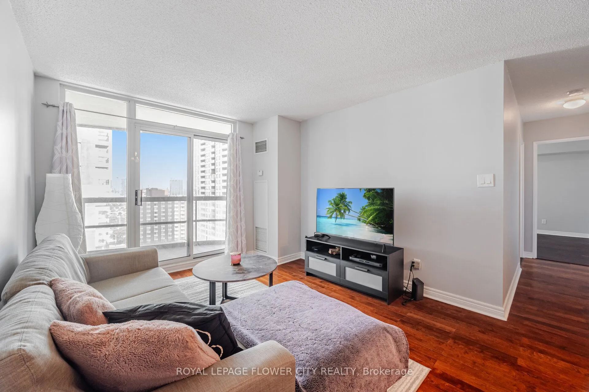 156 Enfield Place #1902