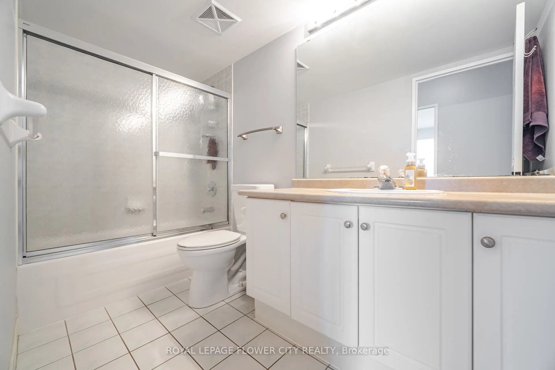 156 Enfield Place #1902