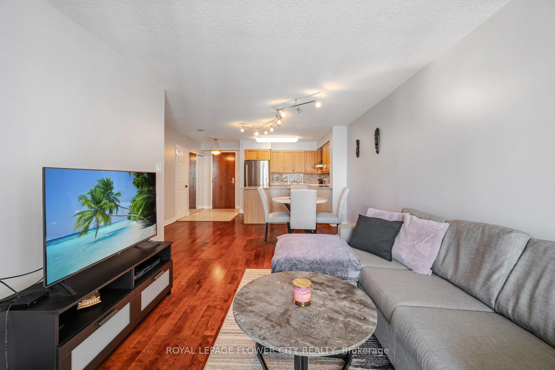 156 Enfield Place #1902