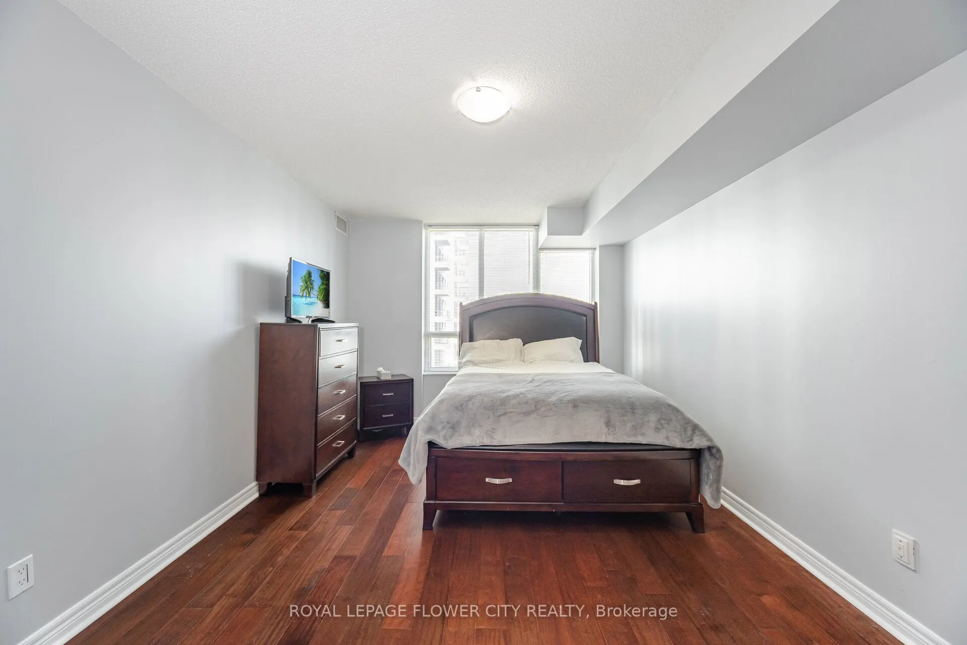 156 Enfield Place #1902