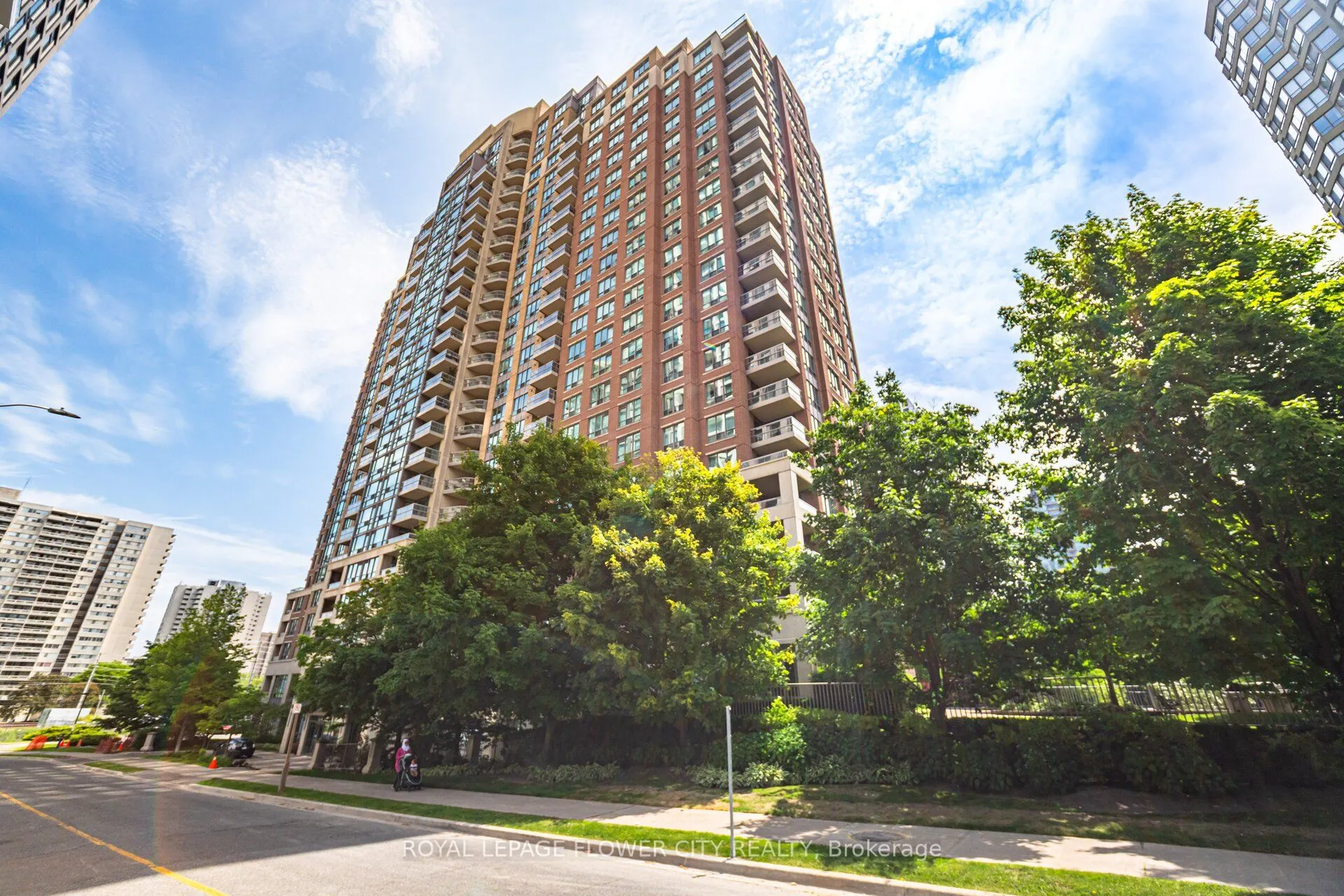 156 Enfield Place #1902