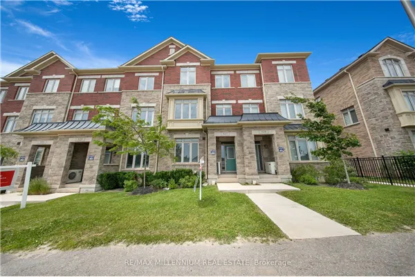 527 Dundas Street