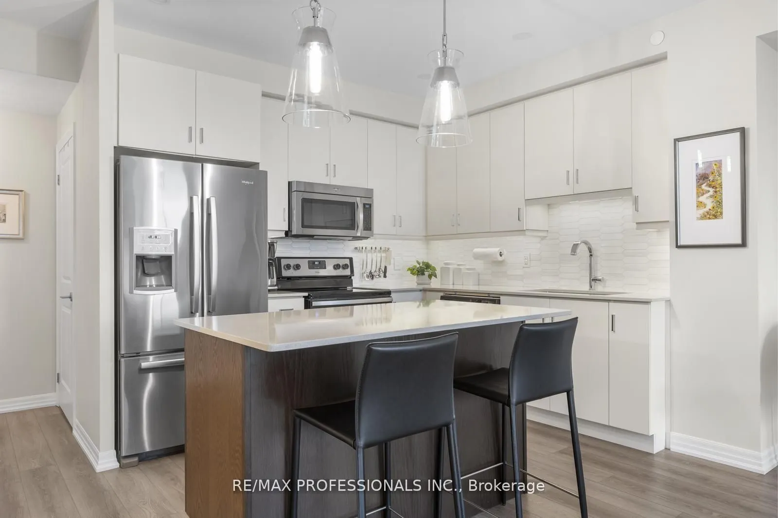 3563 Lake Shore Boulevard W, #305