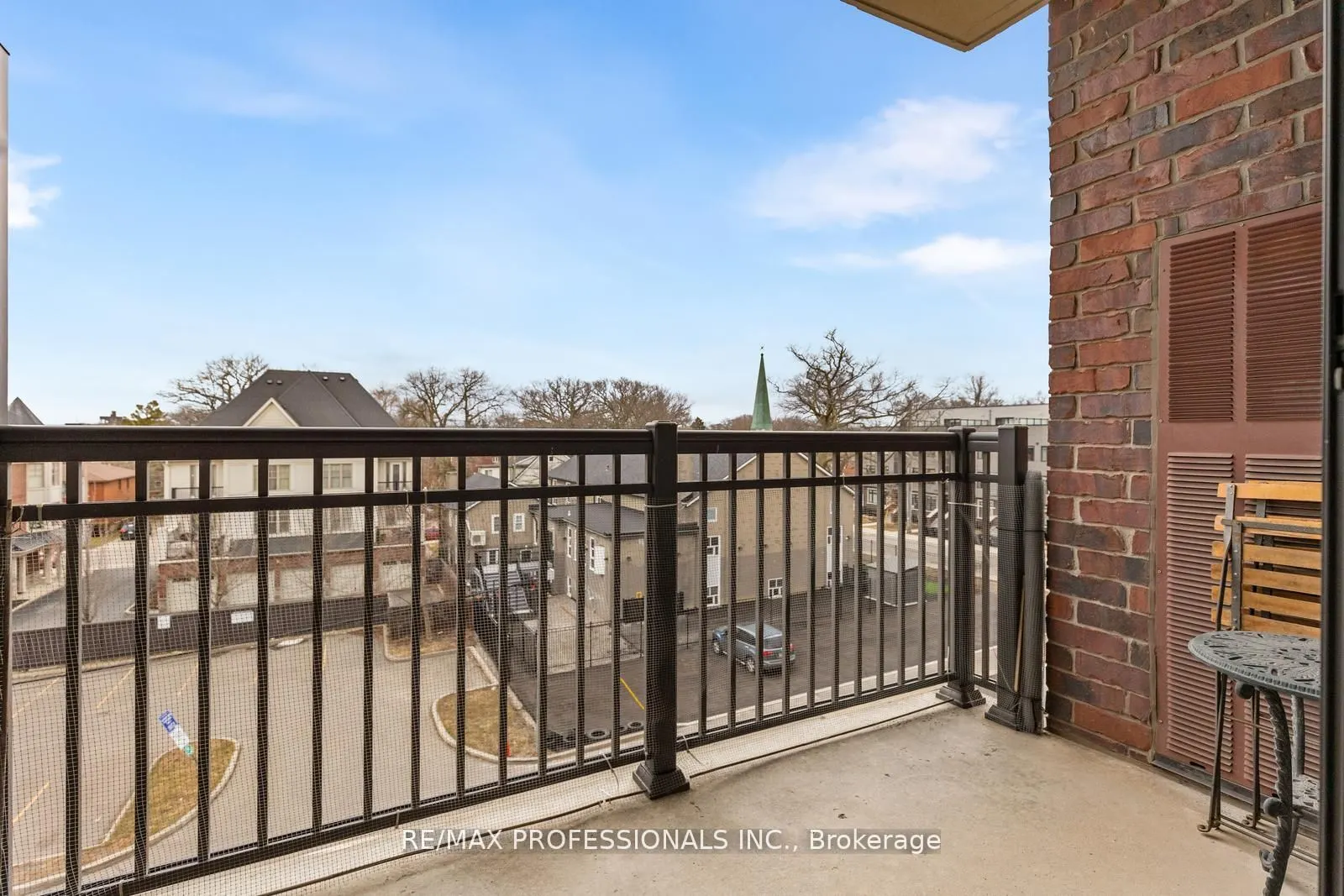 3563 Lake Shore Boulevard W, #305