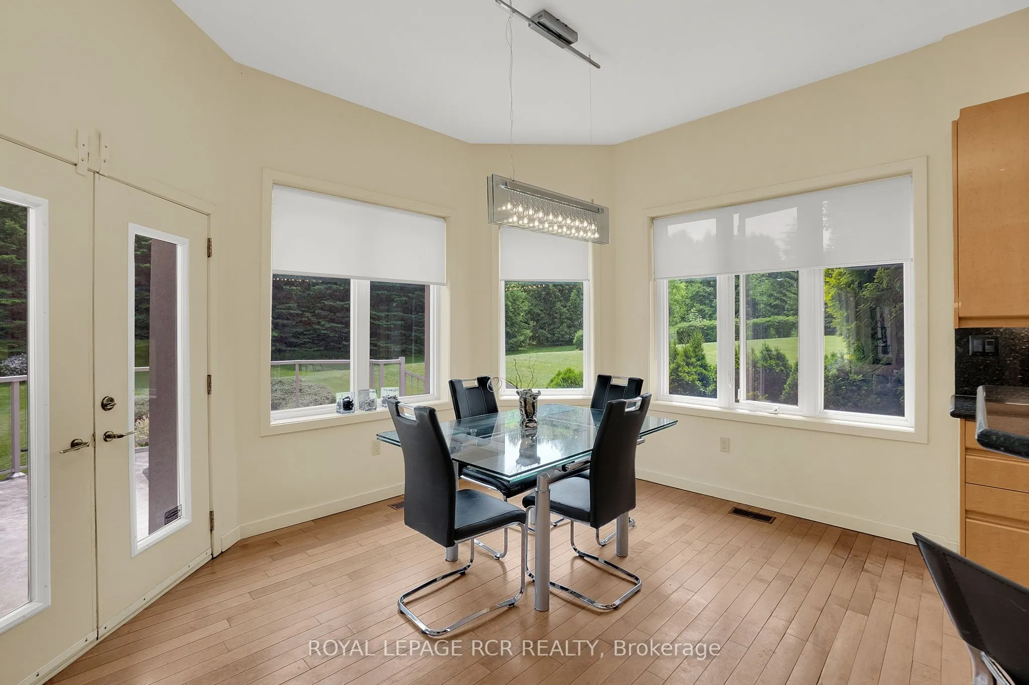 5 Woodlot Court
