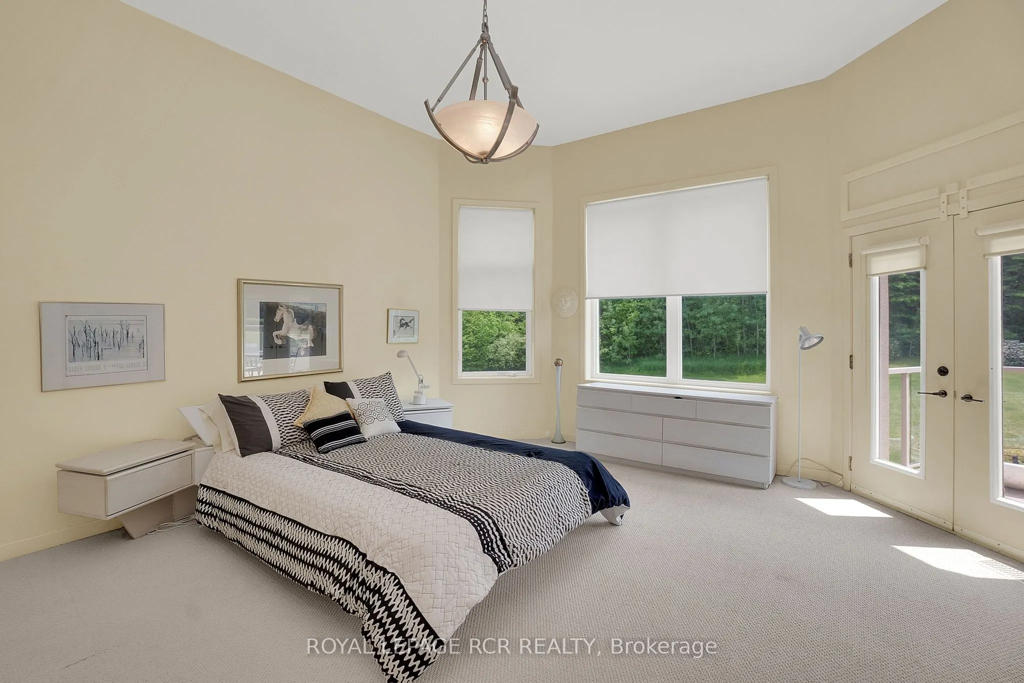 5 Woodlot Court