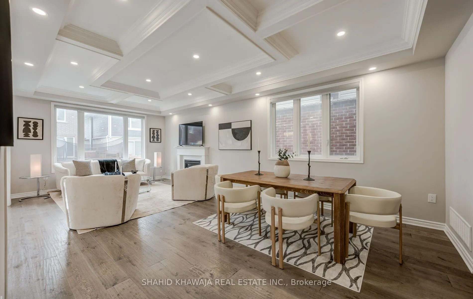 1407 Buckthorn Gardens