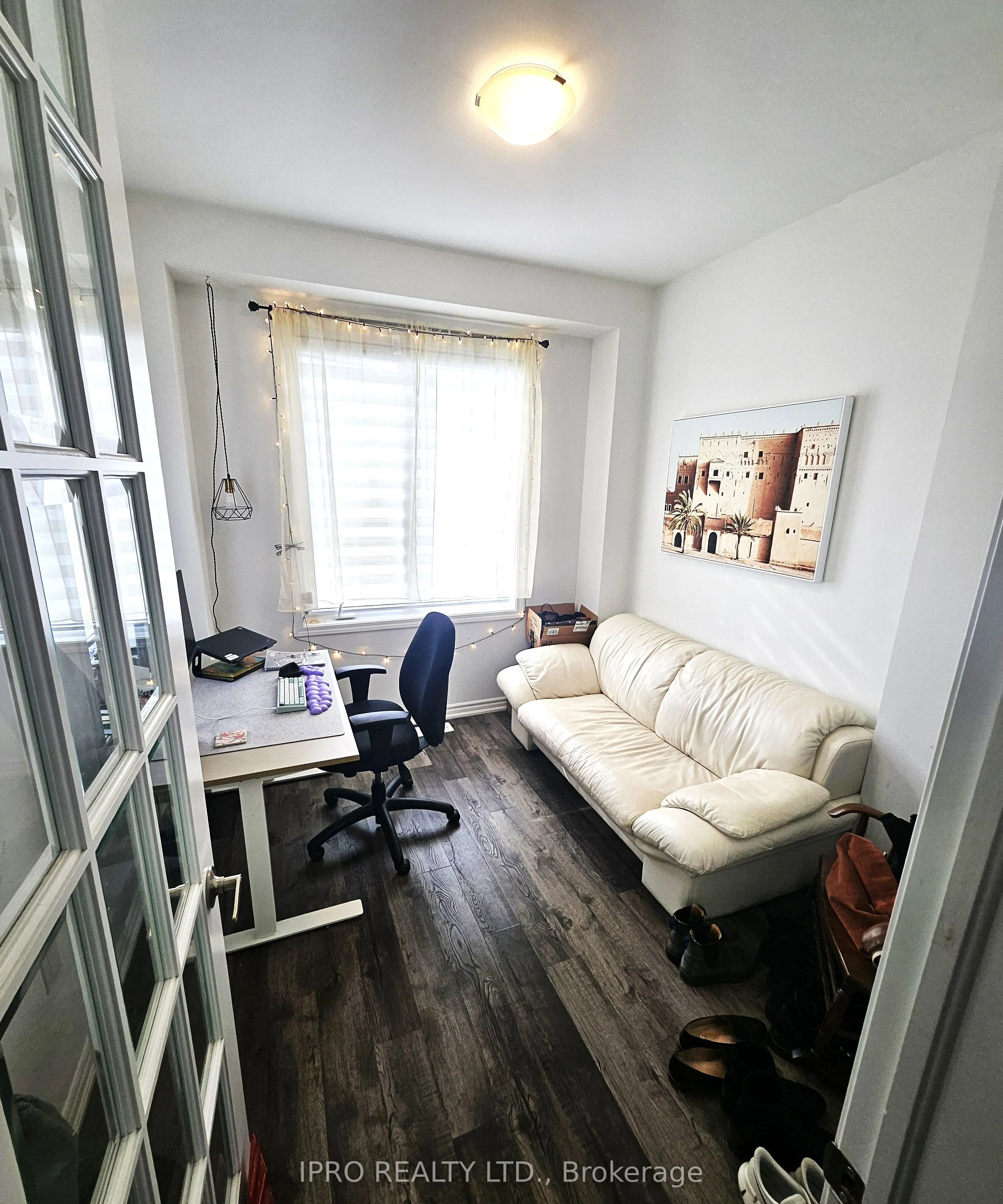 852 Aspen Terrace, #Upper
