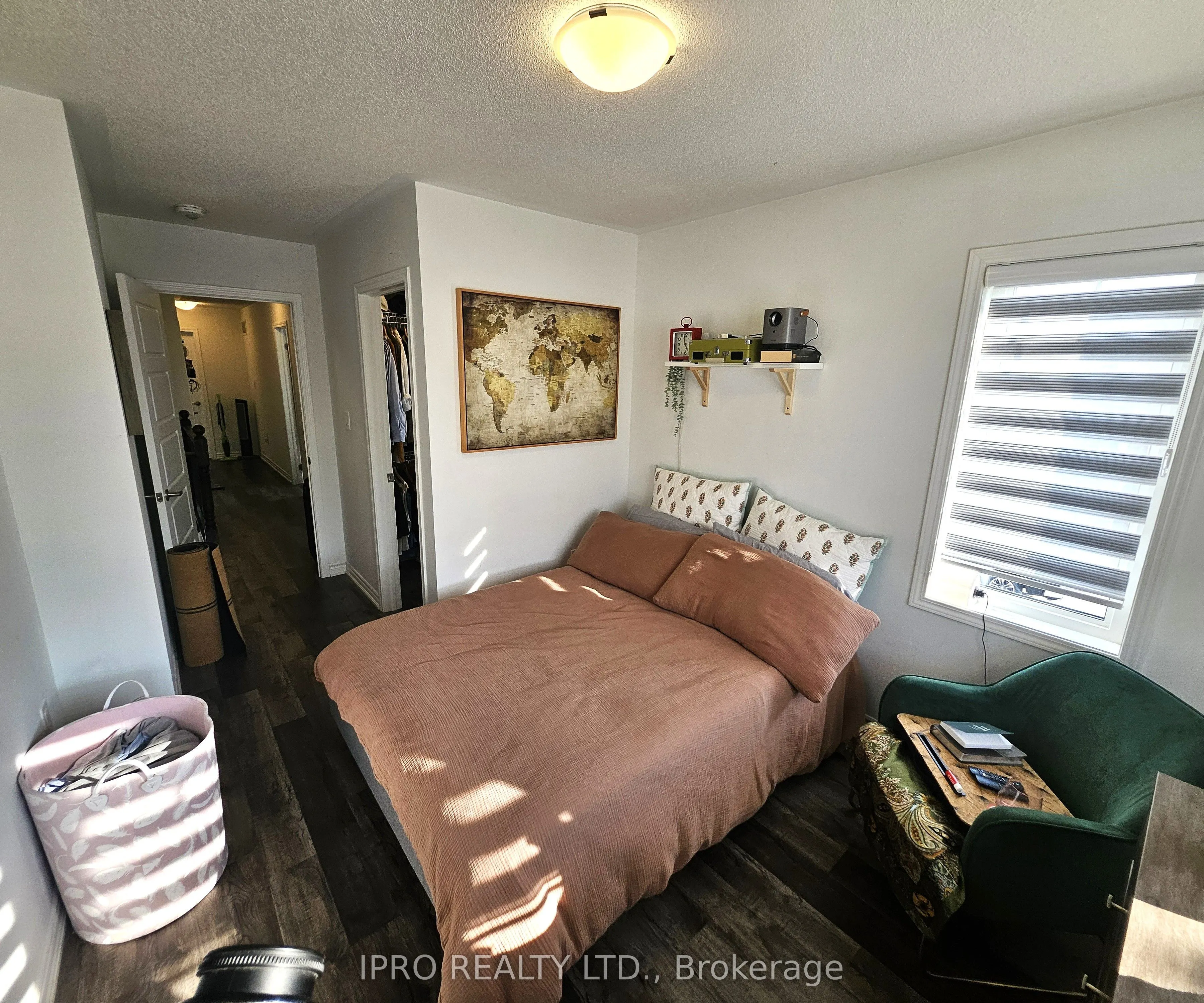 852 Aspen Terrace, #Upper