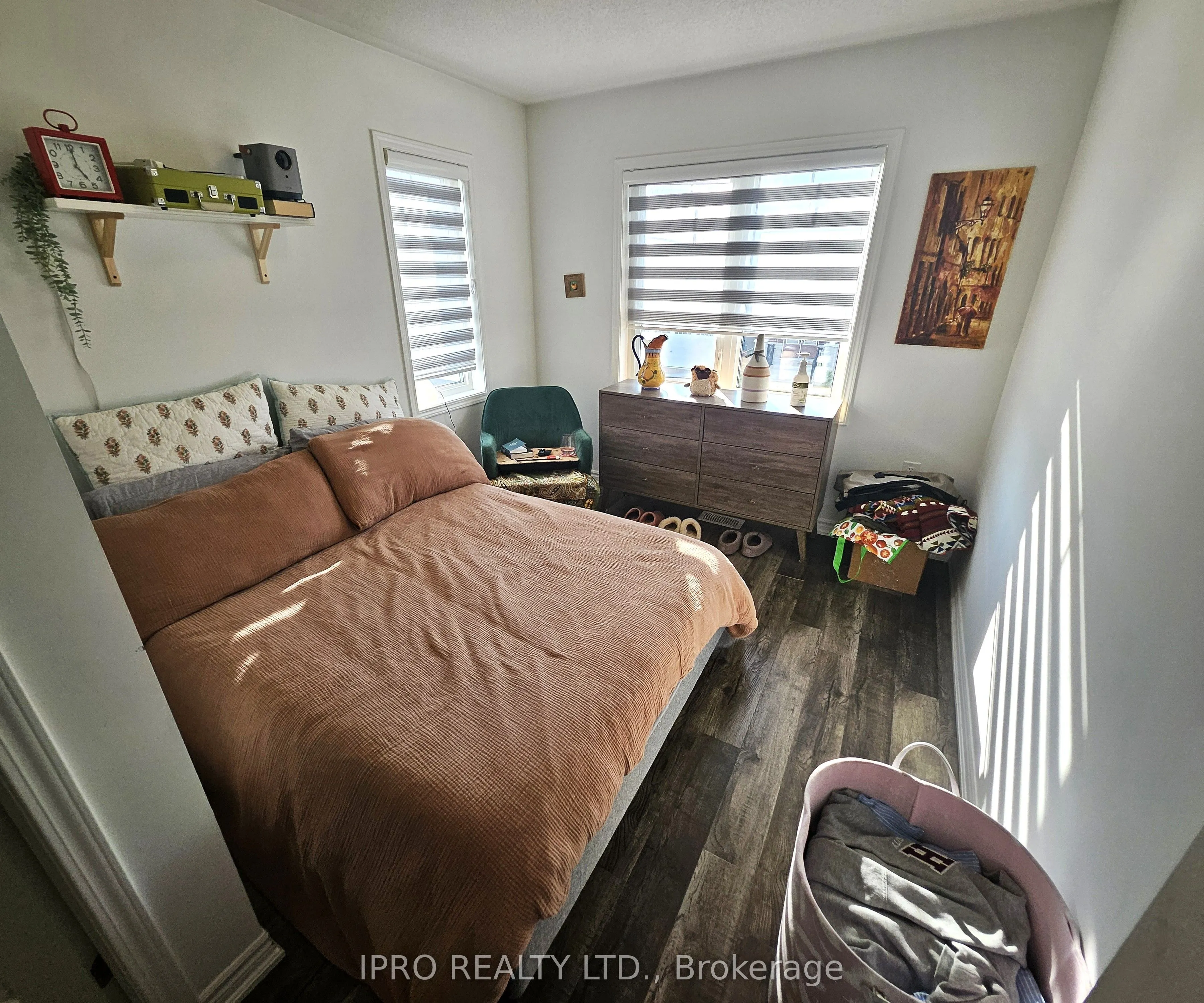 852 Aspen Terrace, #Upper