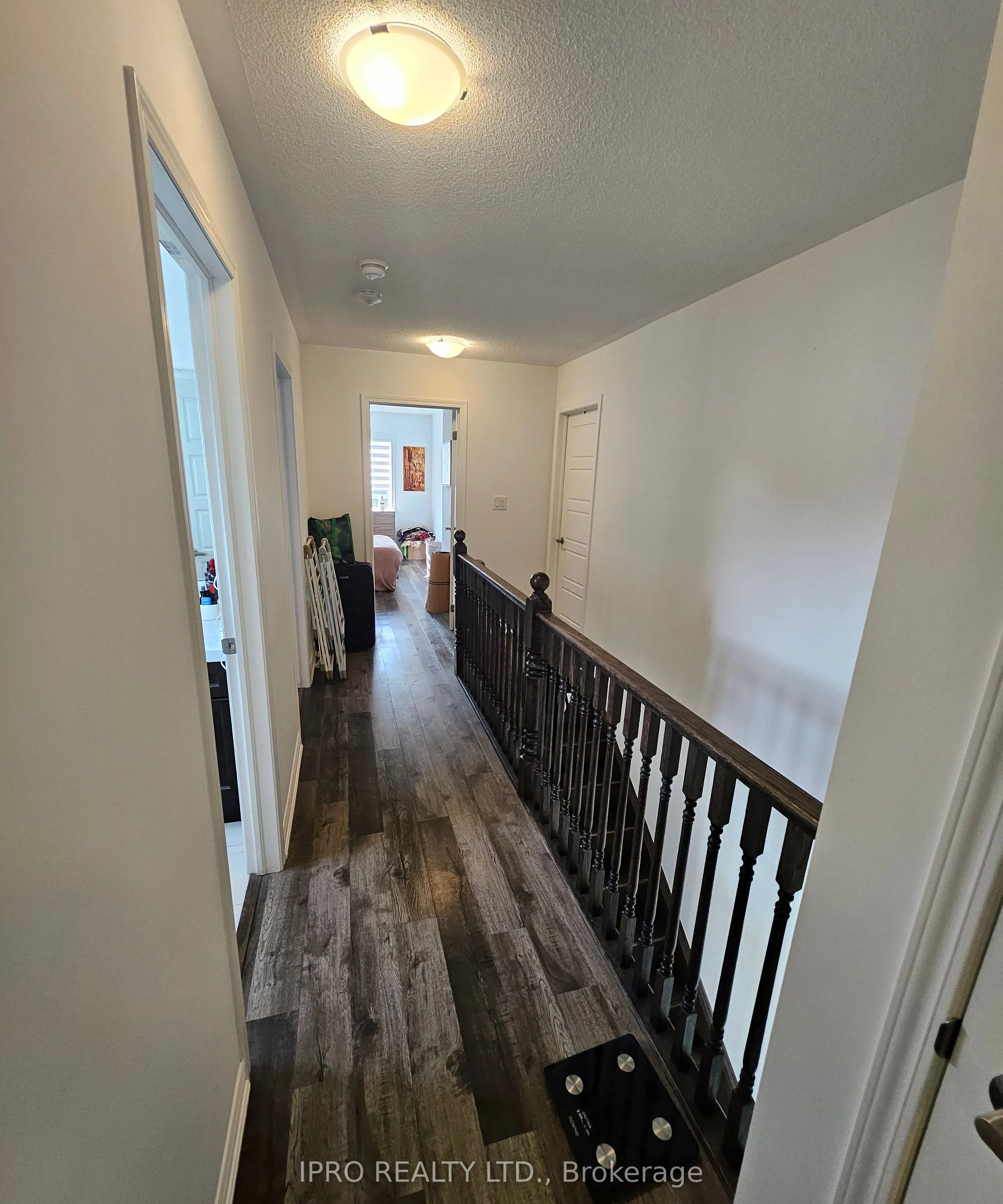852 Aspen Terrace, #Upper