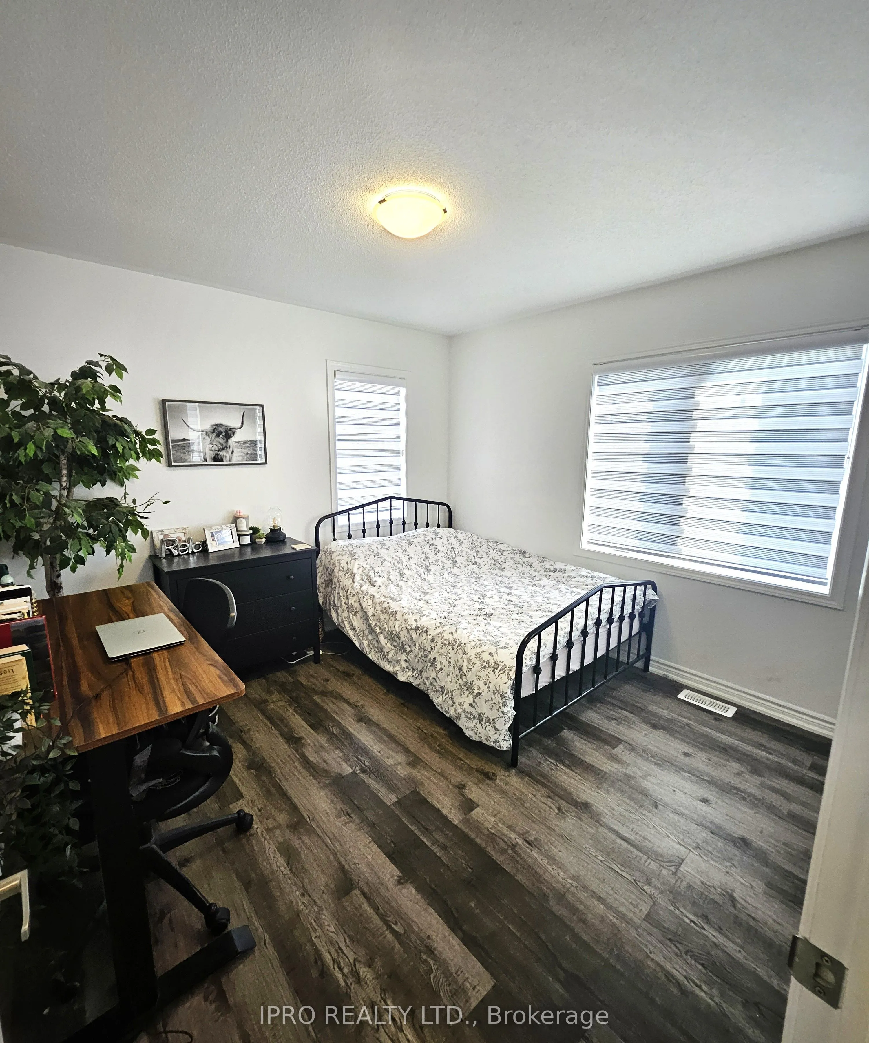 852 Aspen Terrace, #Upper