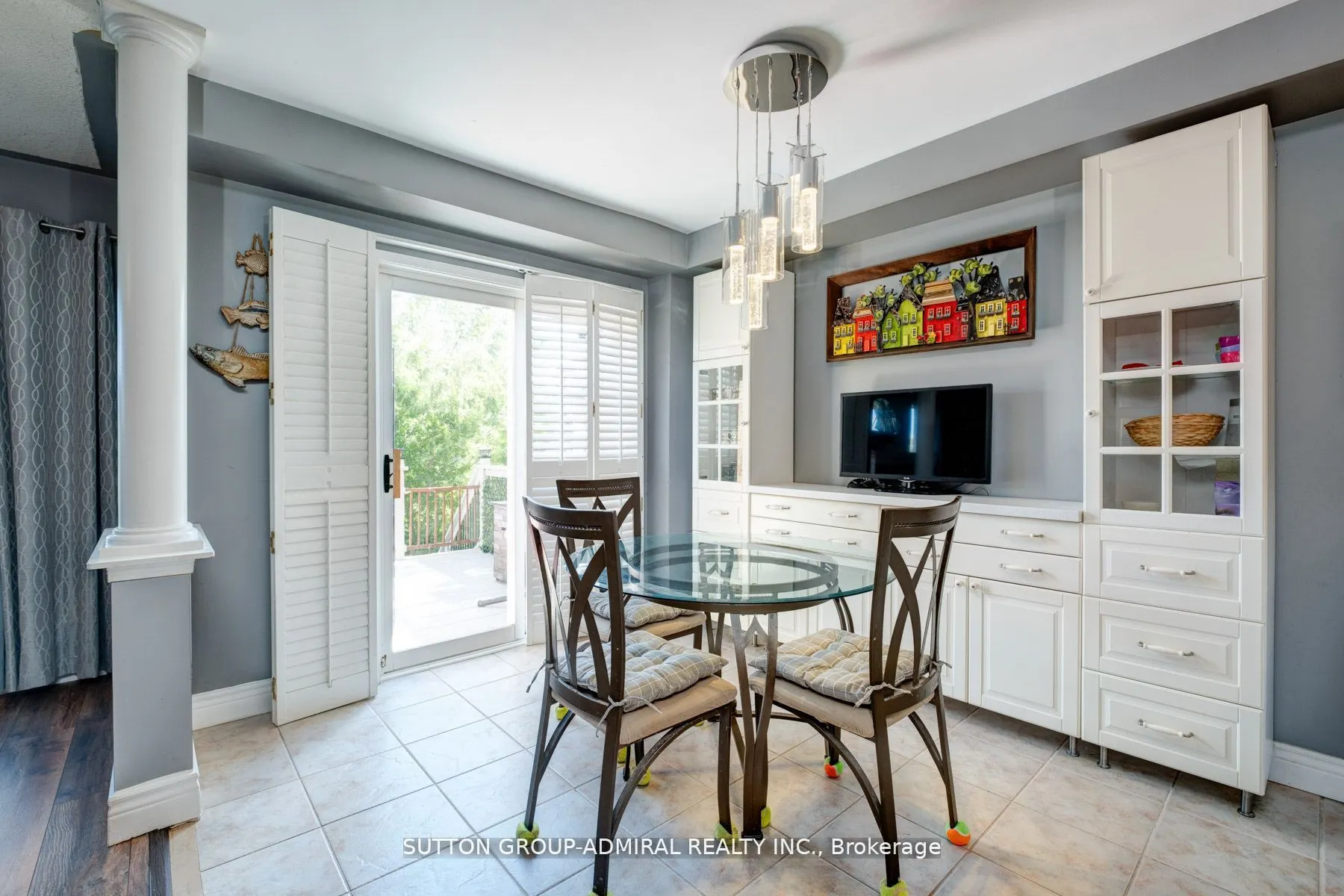 43 Crestridge Drive