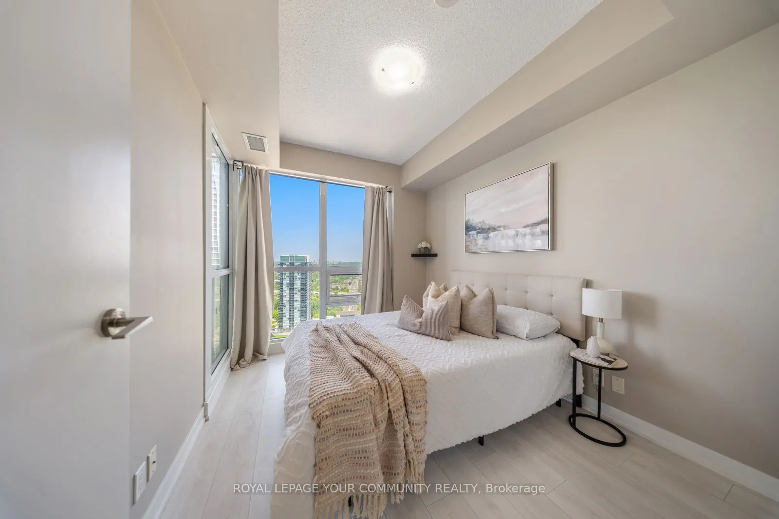 2200 Lakeshore Boulevard W, #3506