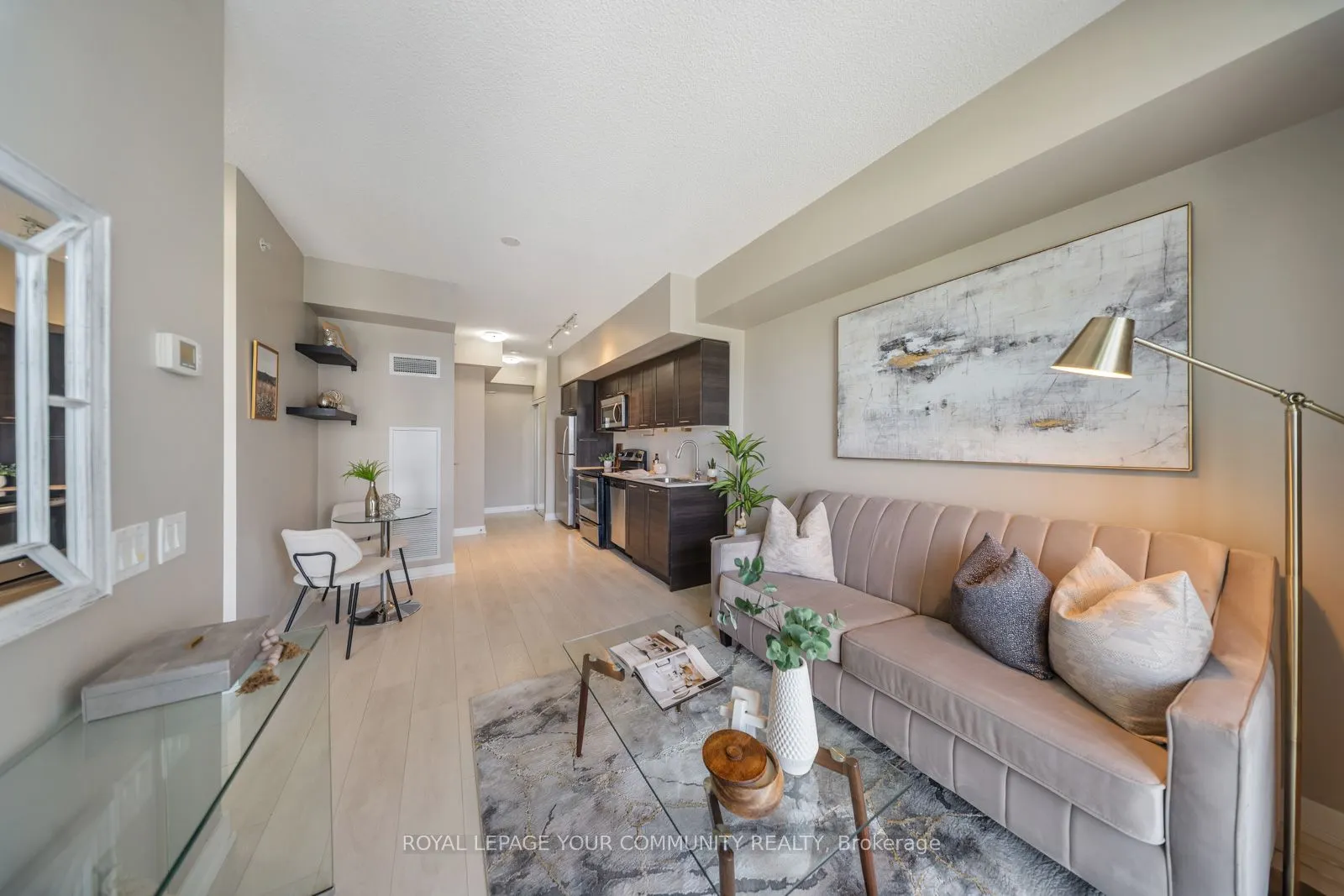 2200 Lakeshore Boulevard W, #3506