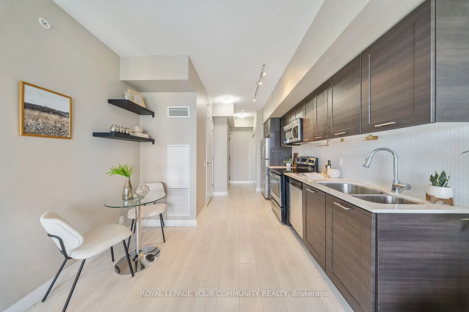 2200 Lakeshore Boulevard W, #3506