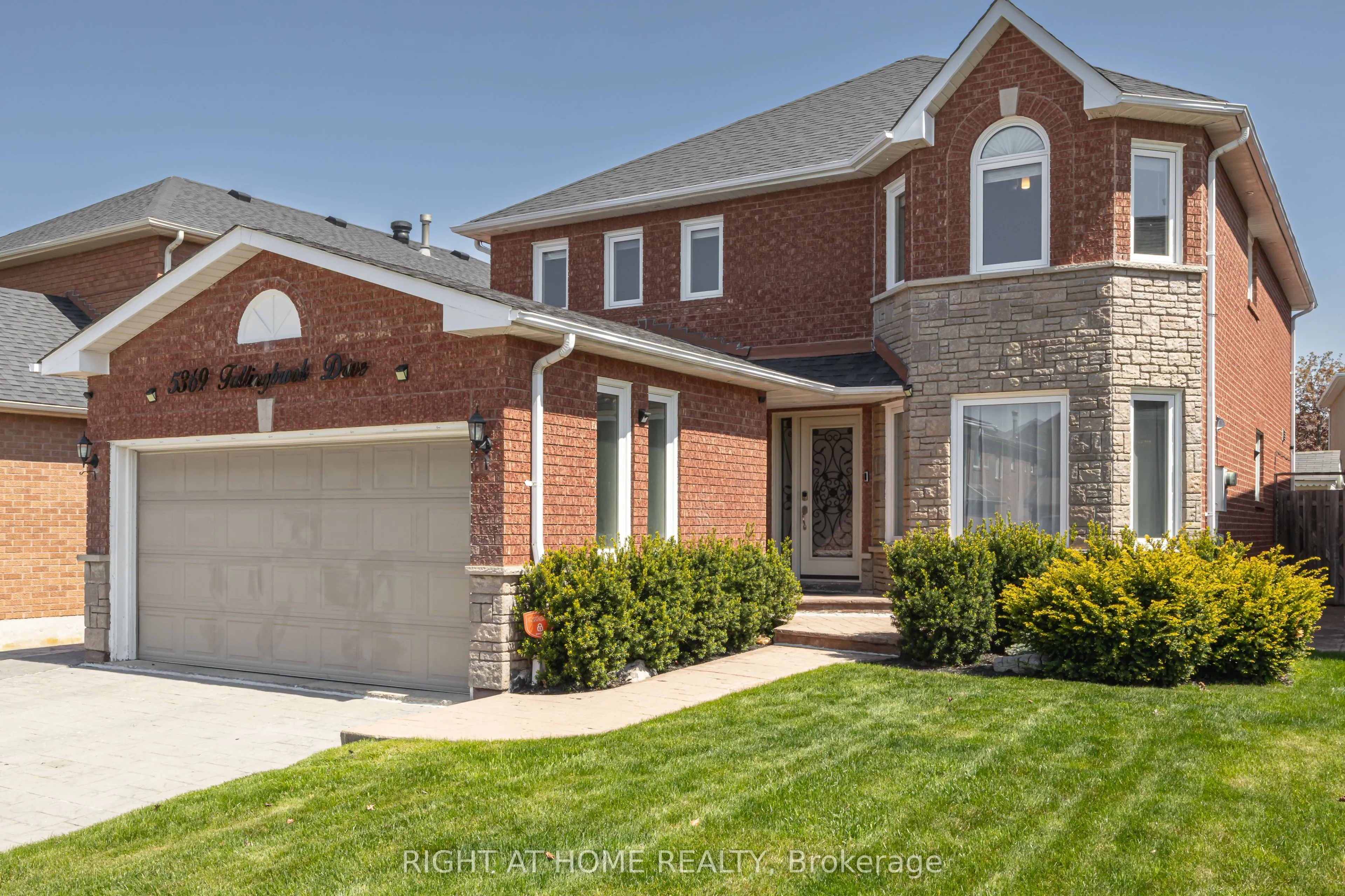 5369 Fallingbrook Drive