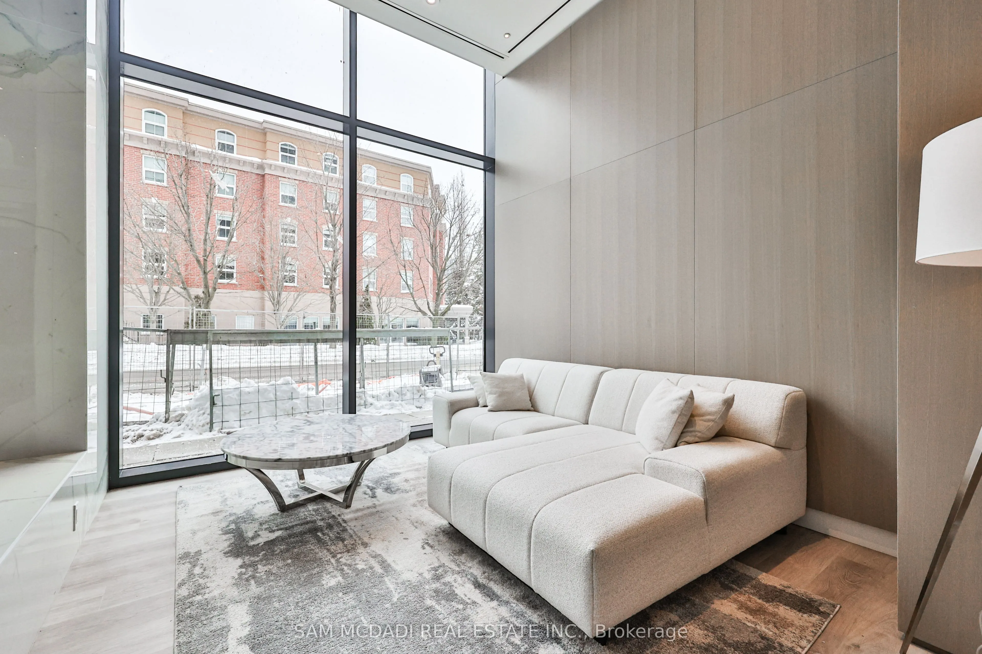 370 Martha Street, #2204