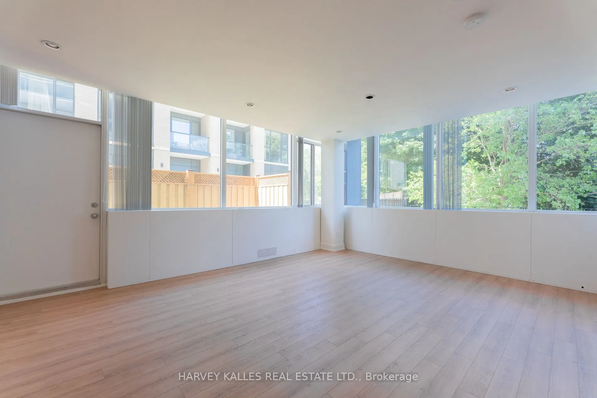 289 The Kingsway, #104