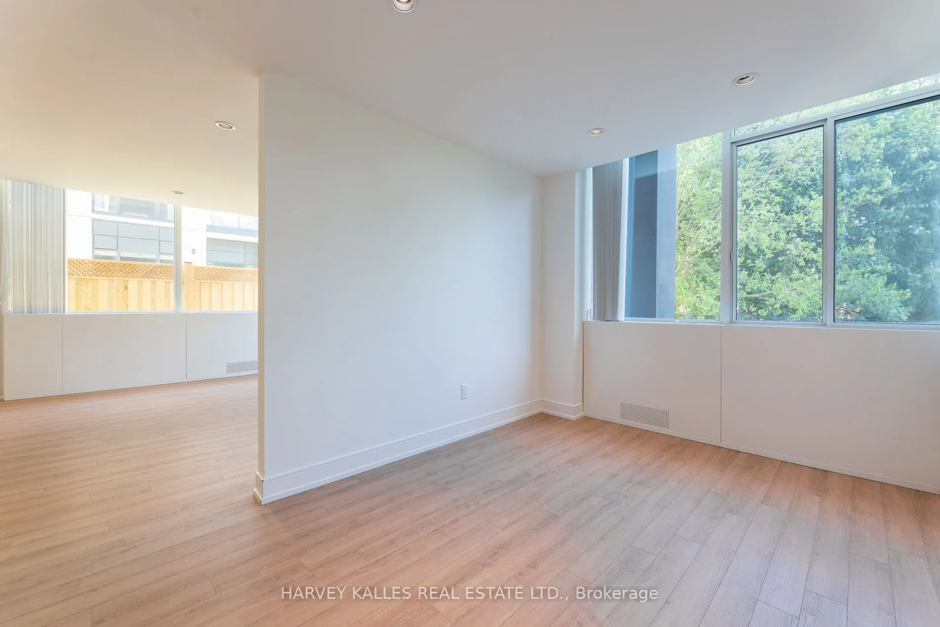 289 The Kingsway, #104