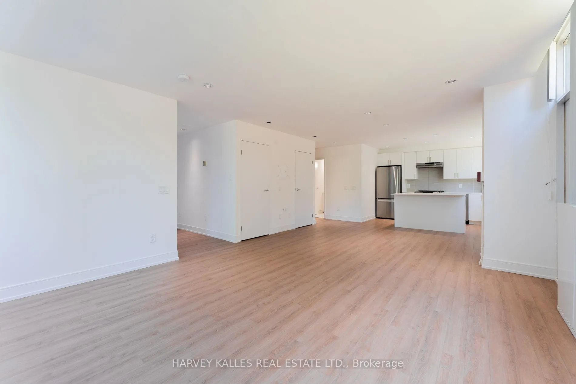 289 The Kingsway, #104